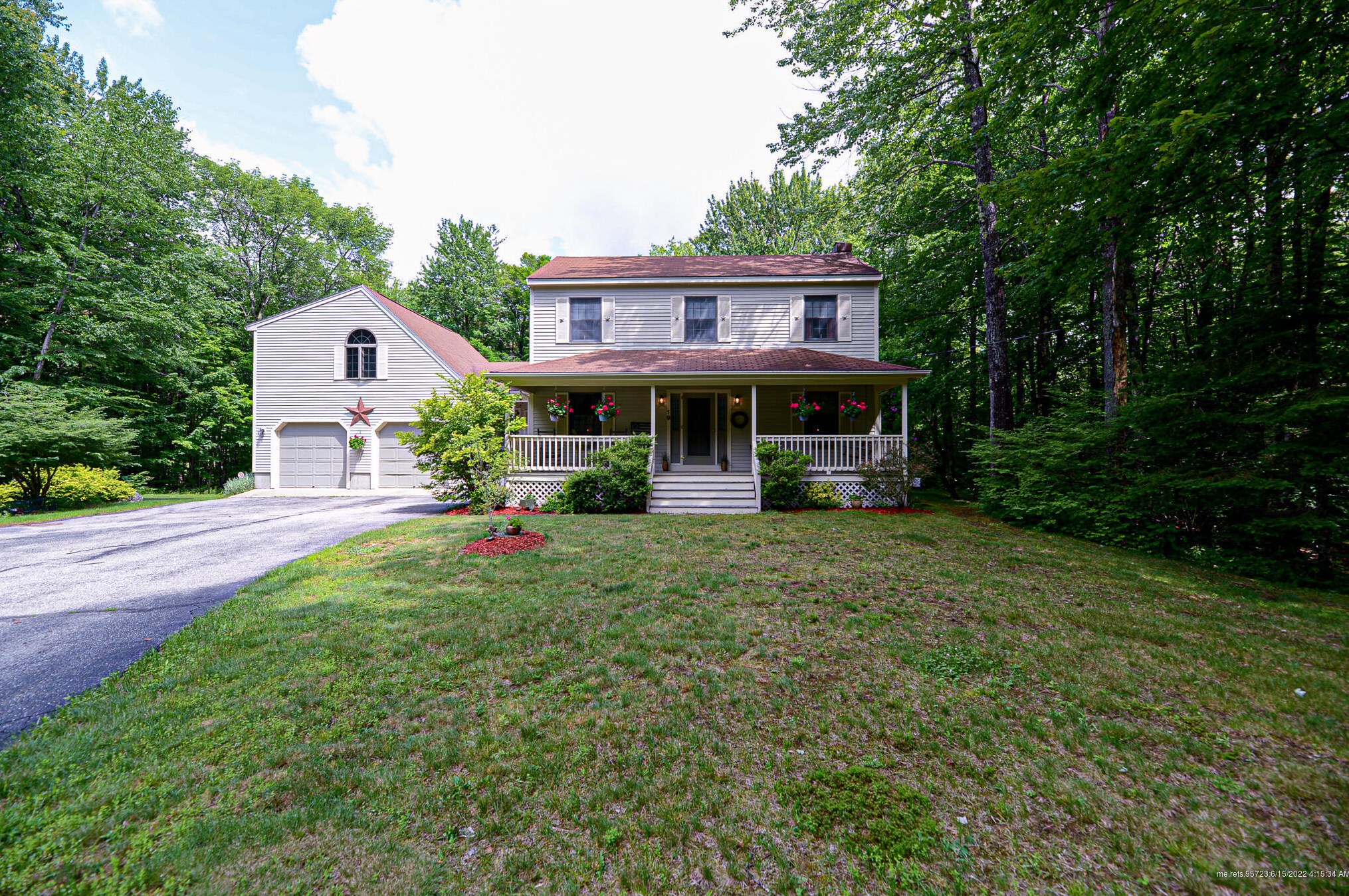 19 Old Homestead Ln, Berwick, ME 03901