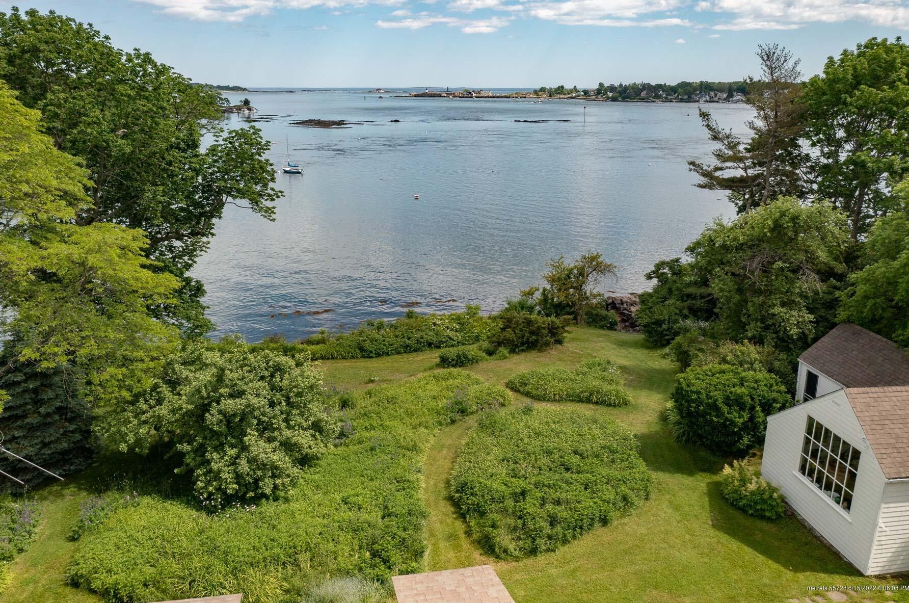 23 Bowen Rd, Kittery, ME 03904