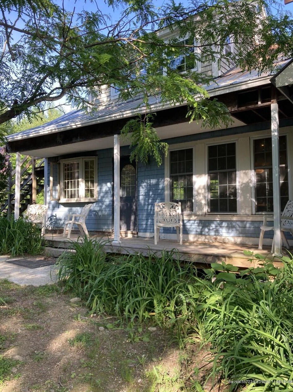 549 Federal Rd, Livermore, ME 04253