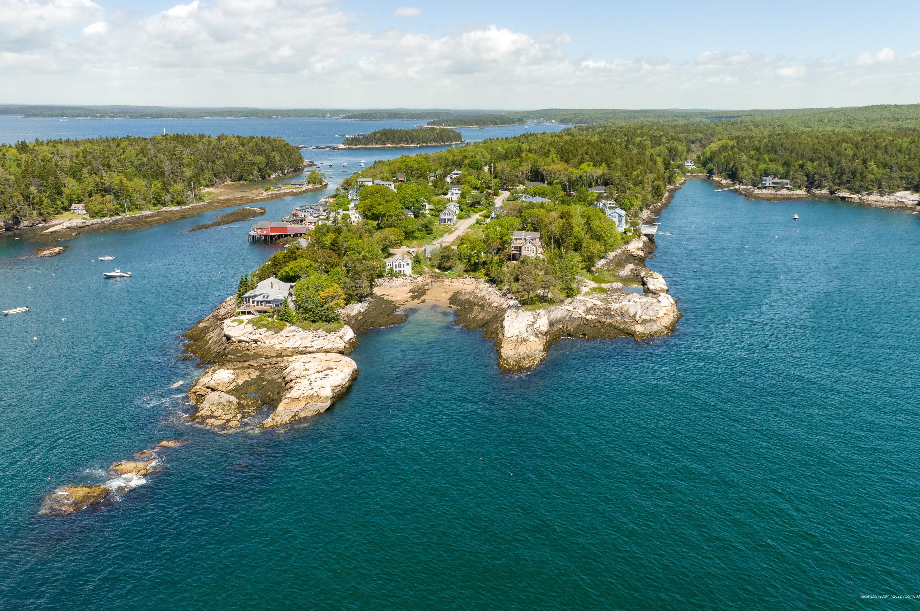 11 Fish House Cove, Phippsburg, ME 04562