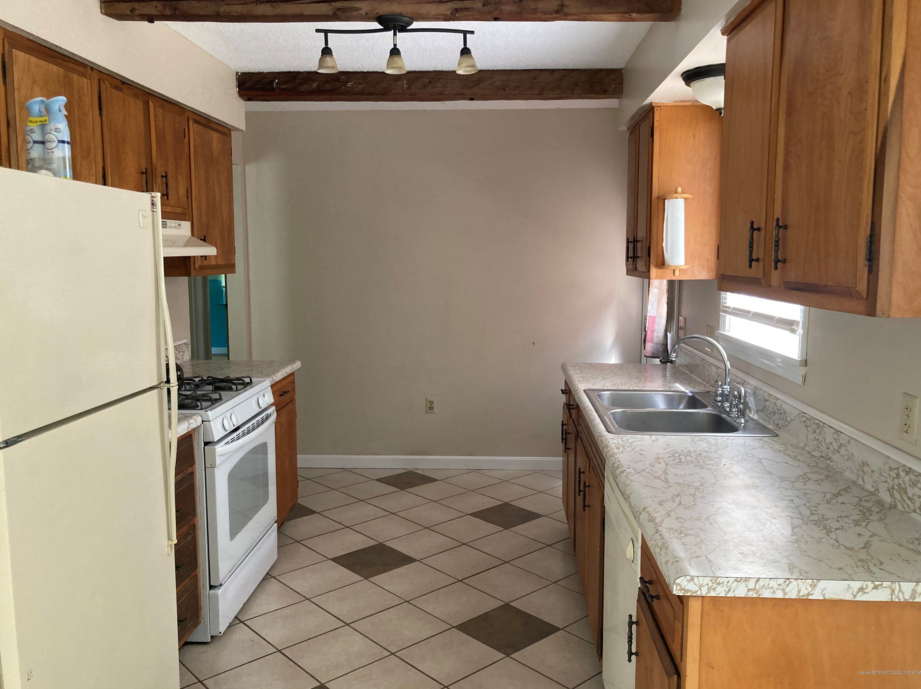 4154 Kennebec Rd, Dixmont, ME 04932