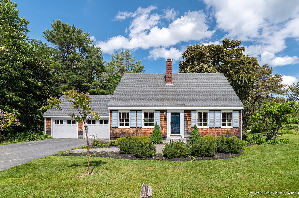 446 Princes Point Rd, Yarmouth, ME 04096