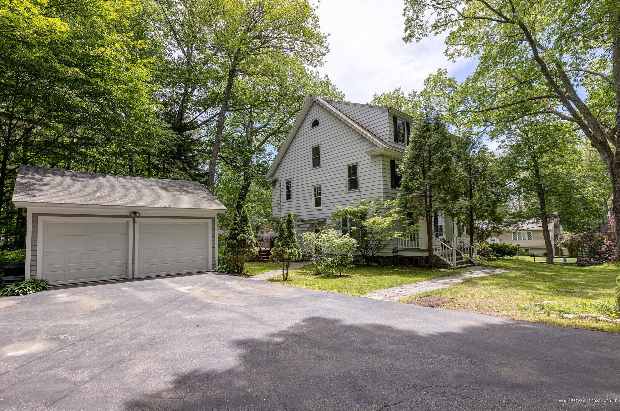 4 Concord Cir, Portland ME 04110-1203 exterior