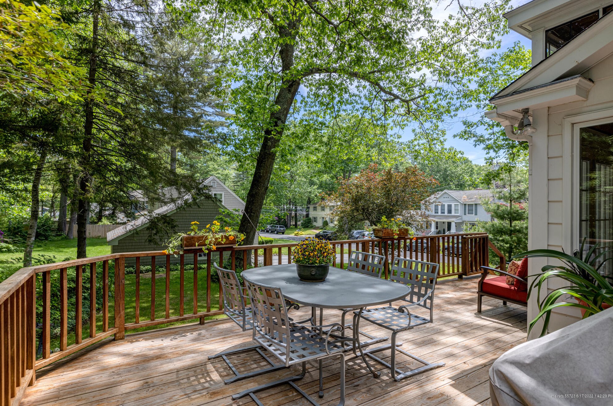 4 Concord Cir, Portland ME 04110-1203 exterior