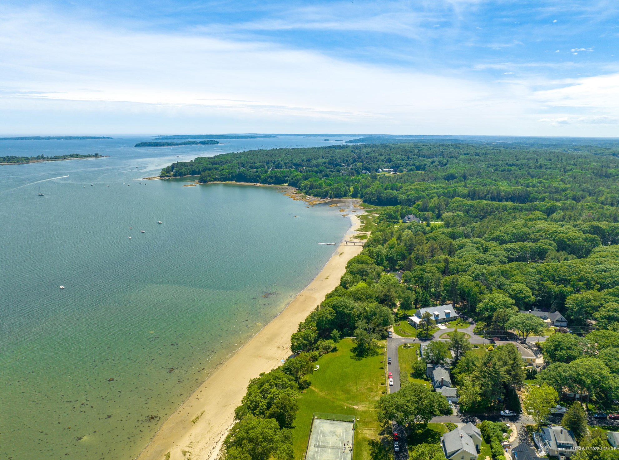 4 Concord Cir, Portland ME 04110-1203 exterior