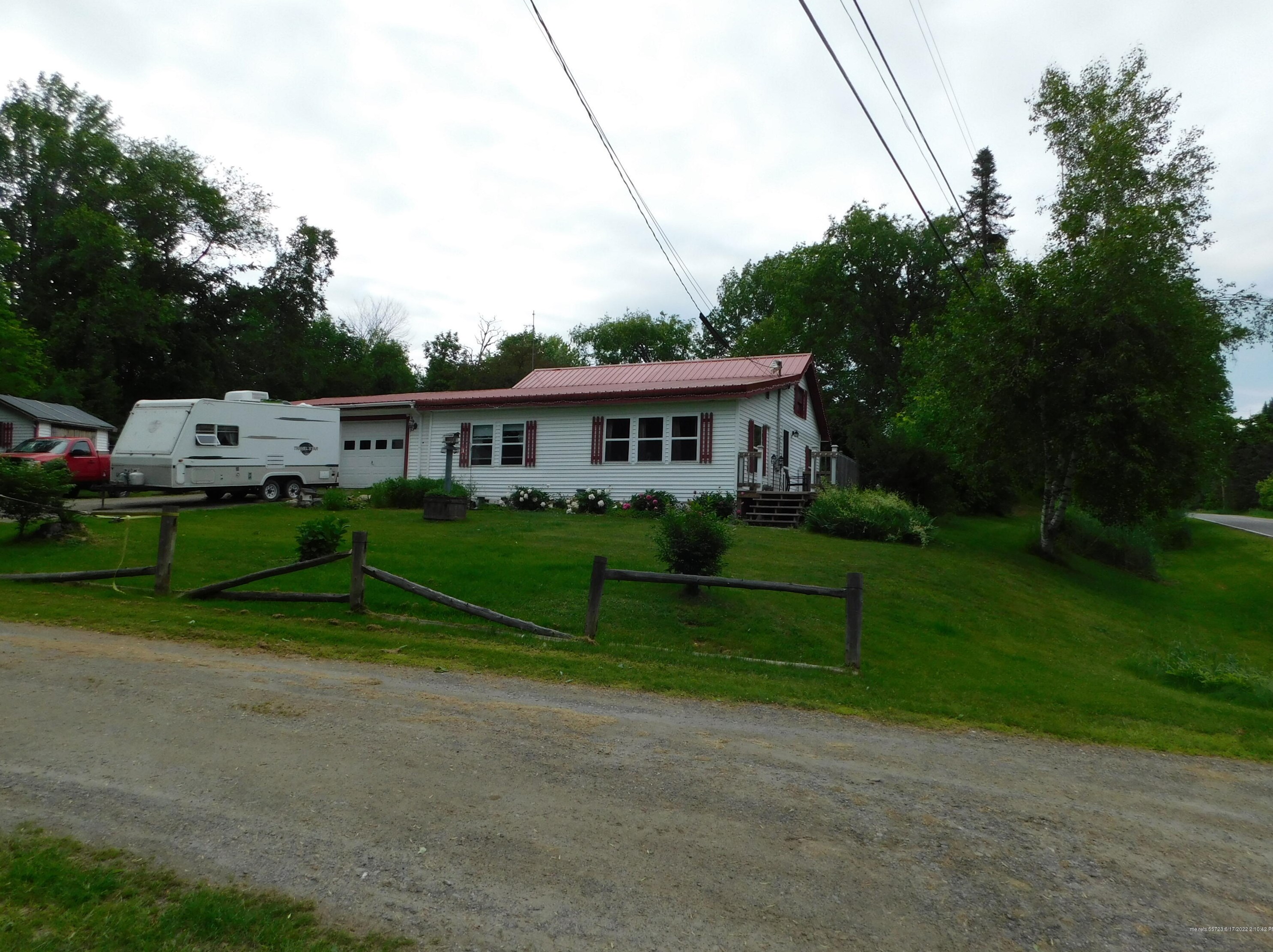 230 Todds Corner Rd, Saint Albans, ME 04971