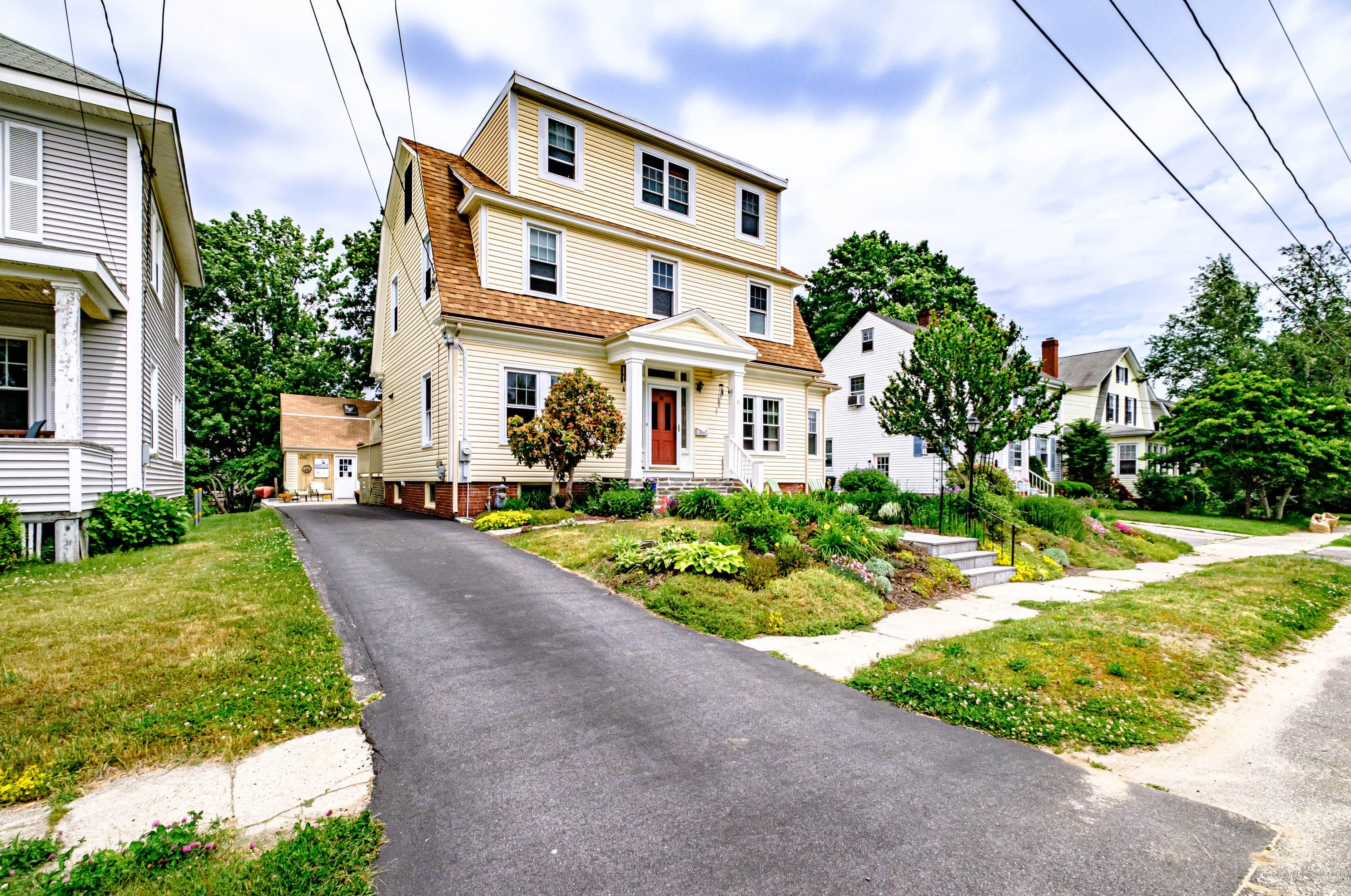 31 Ocean View Ave, South Portland, ME 04106 exterior