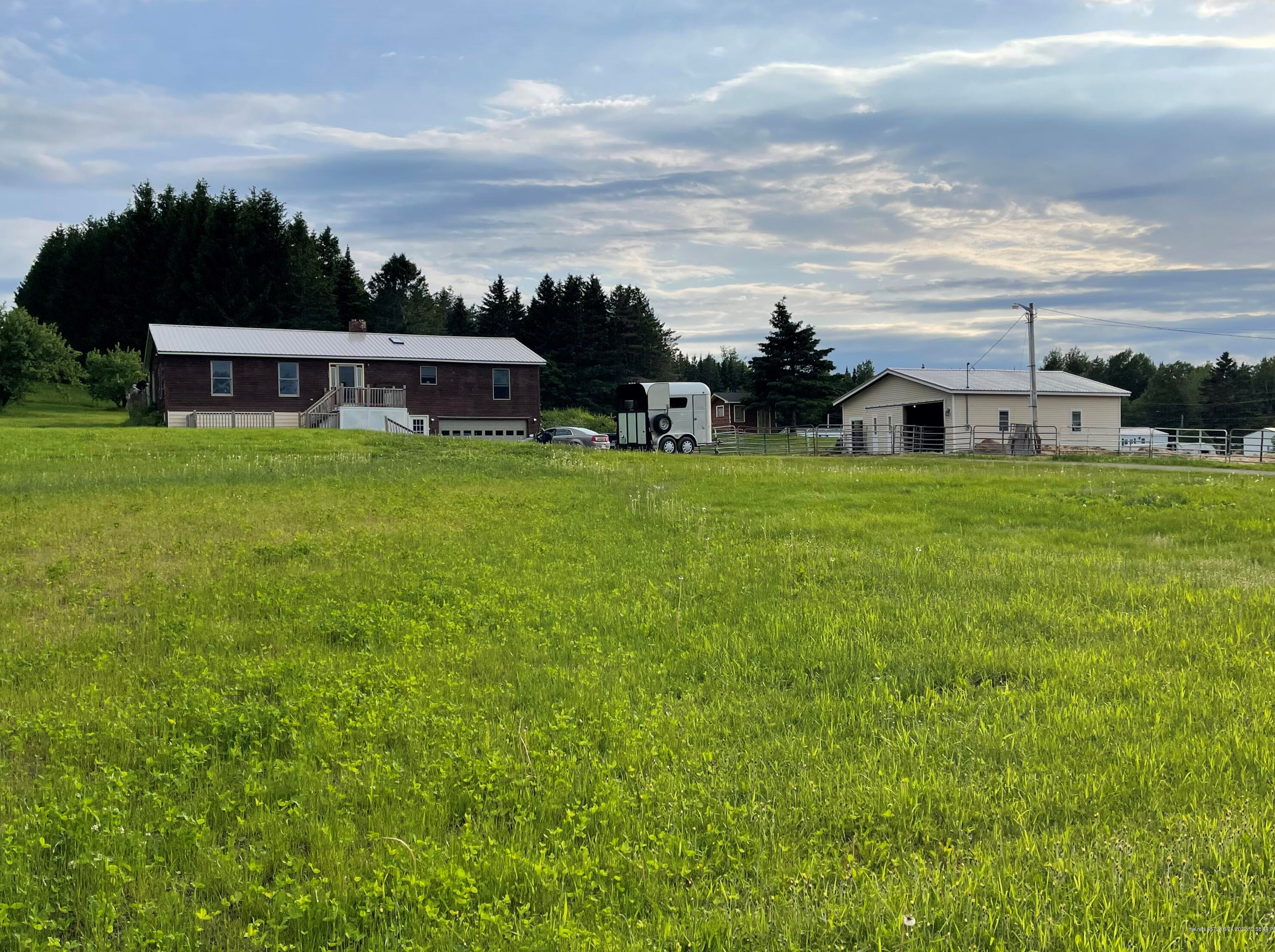 1232 Parsons Rd, Mapleton, ME 04757