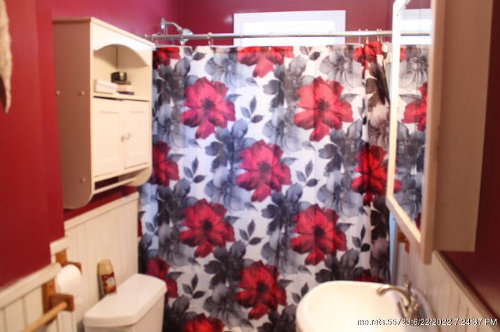 7 Park St, Madison ME  04950-1613 exterior