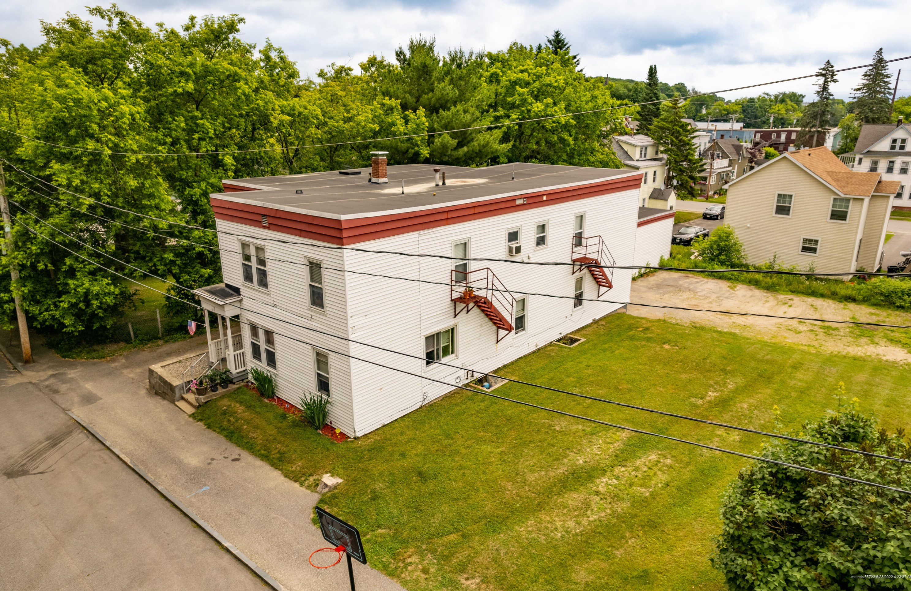 119 Winter St, Lewiston, ME 04240