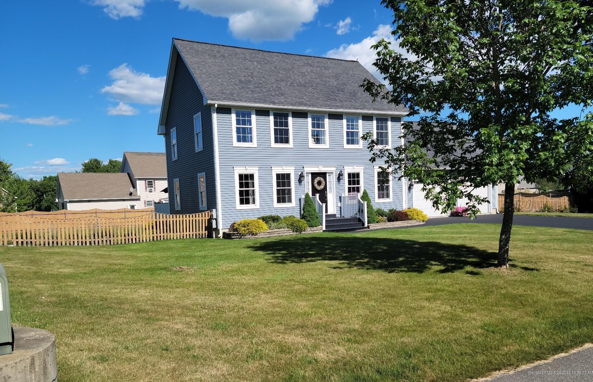 143 Virginia Ln, Bangor, ME 04401