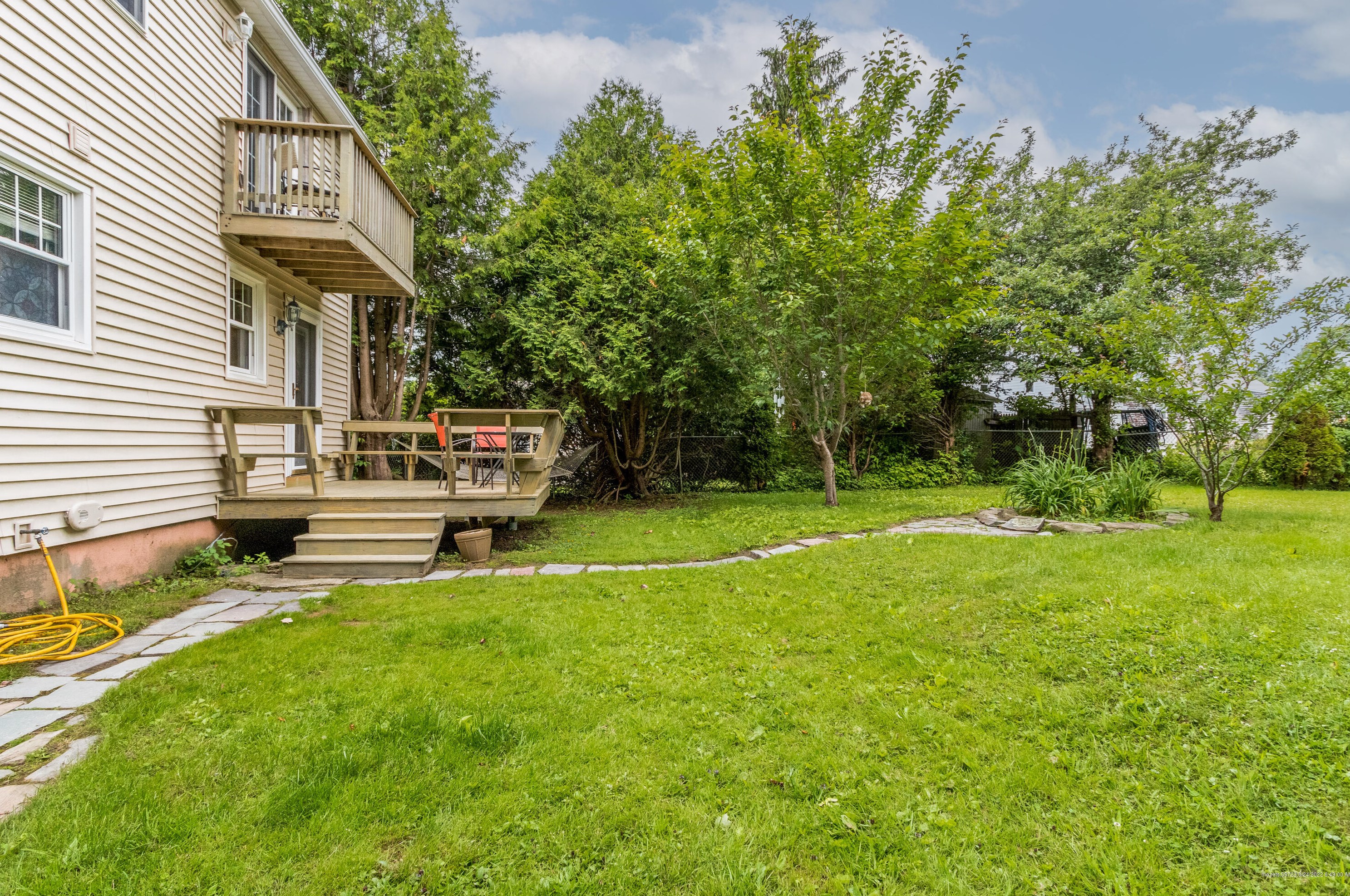 62 Longfellow Dr, Portland ME 04107-2231 exterior