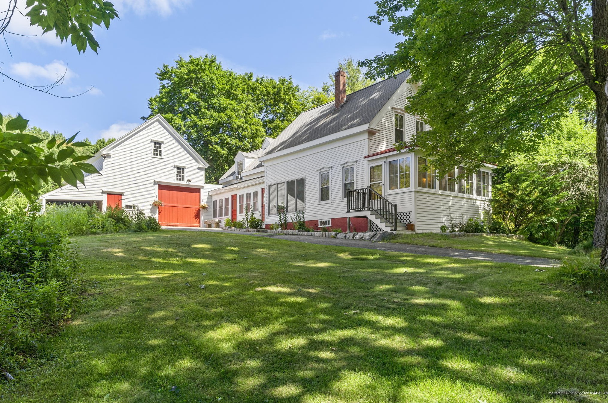 62 Burnham Rd, Scarborough, ME 04074-9125