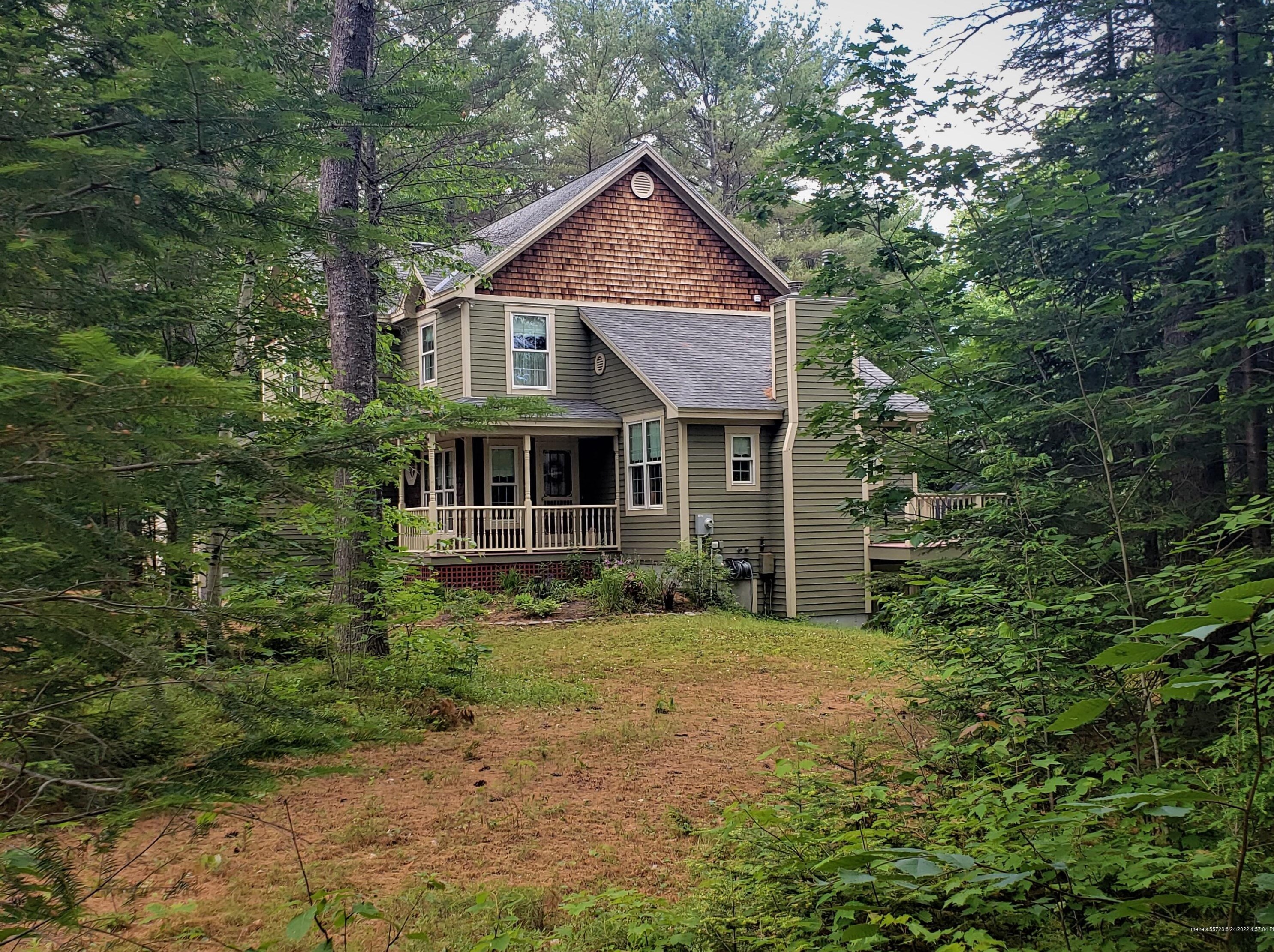 31 Saunders Dr, Waterford, ME 04088