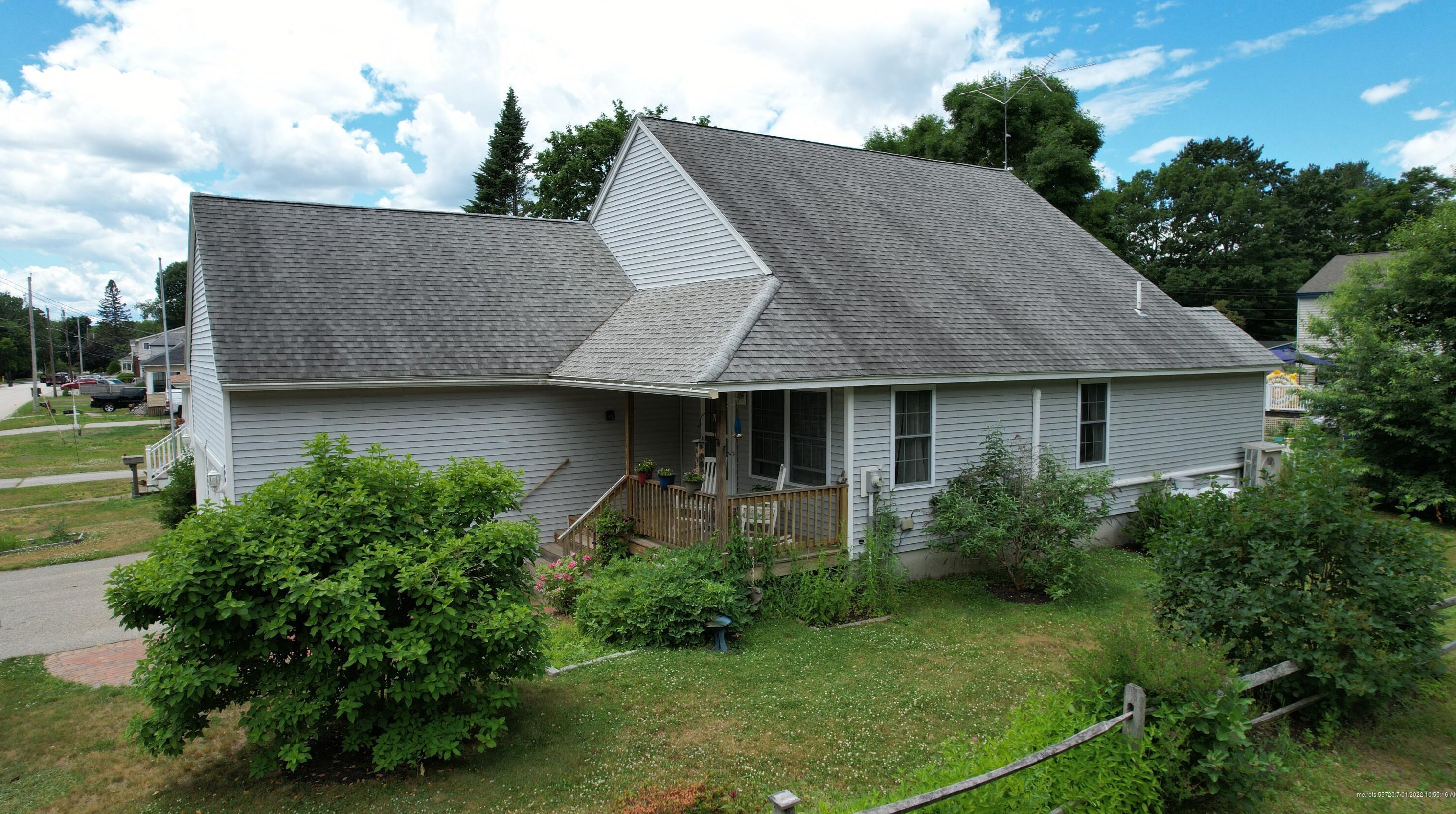 32 Roebuck Ave, Saco, ME 04072