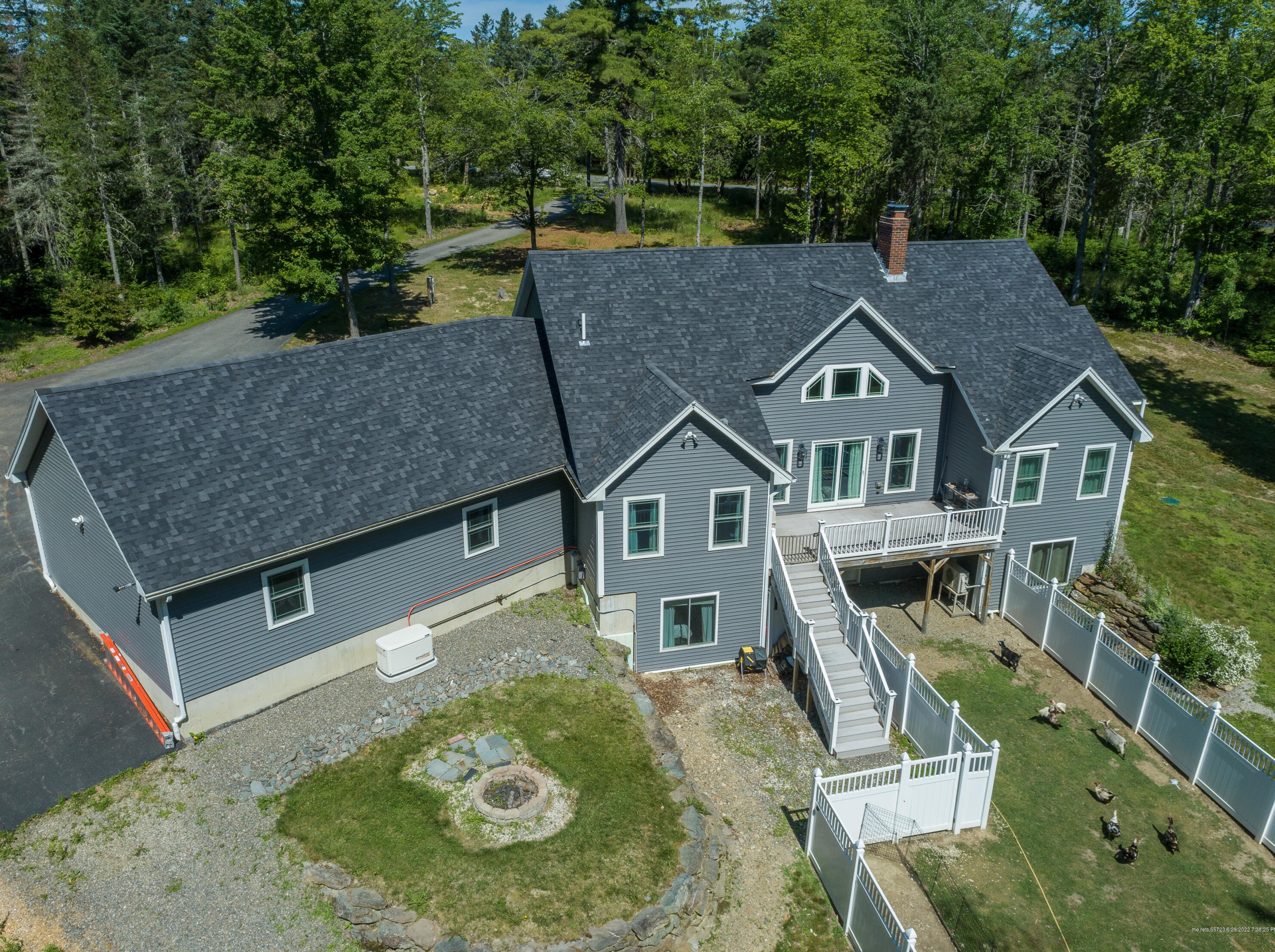 2081 Skyway Valley, Bangor, ME 04401