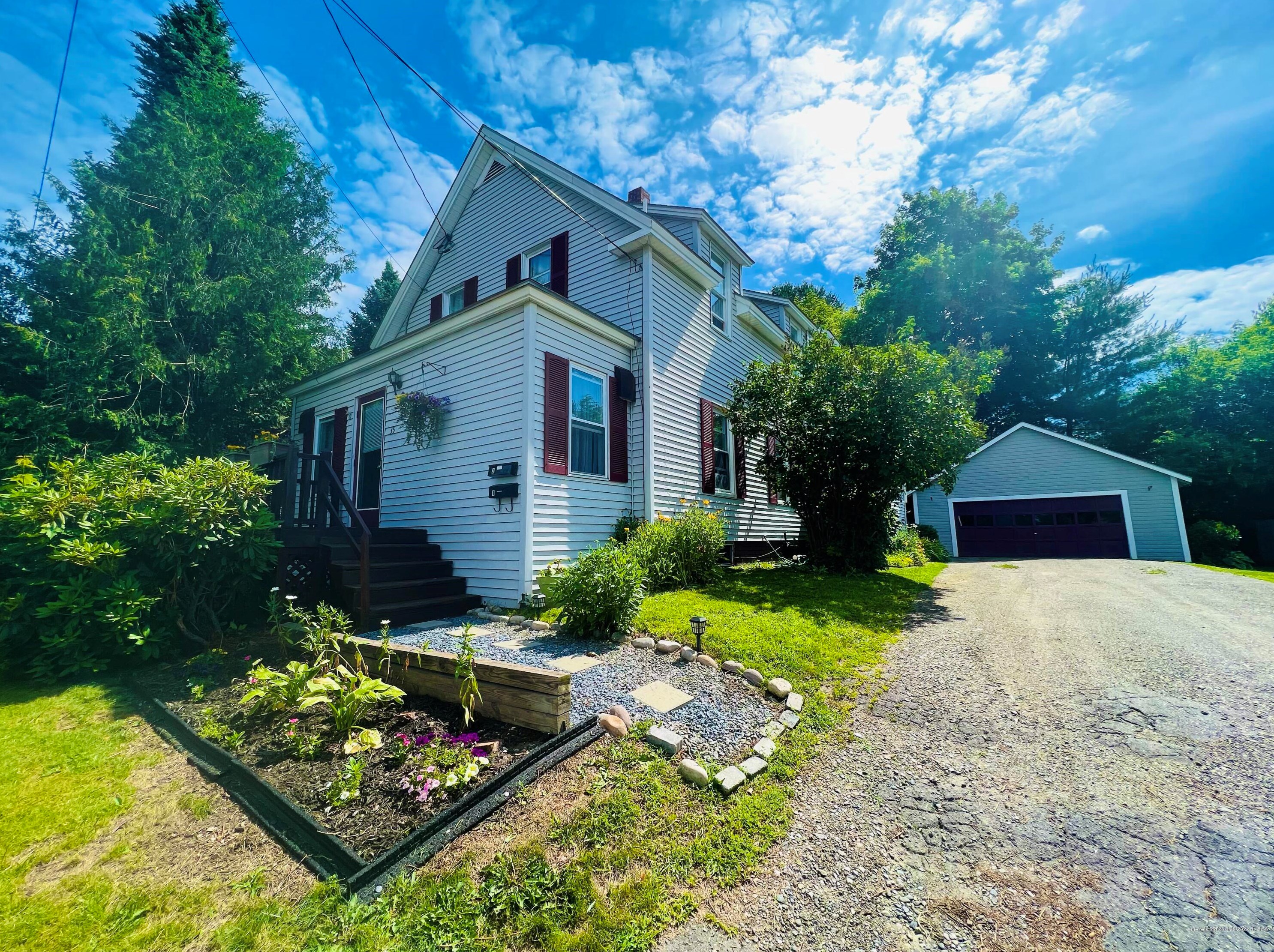 35 Drummond Ave, Waterville, ME 04901 exterior