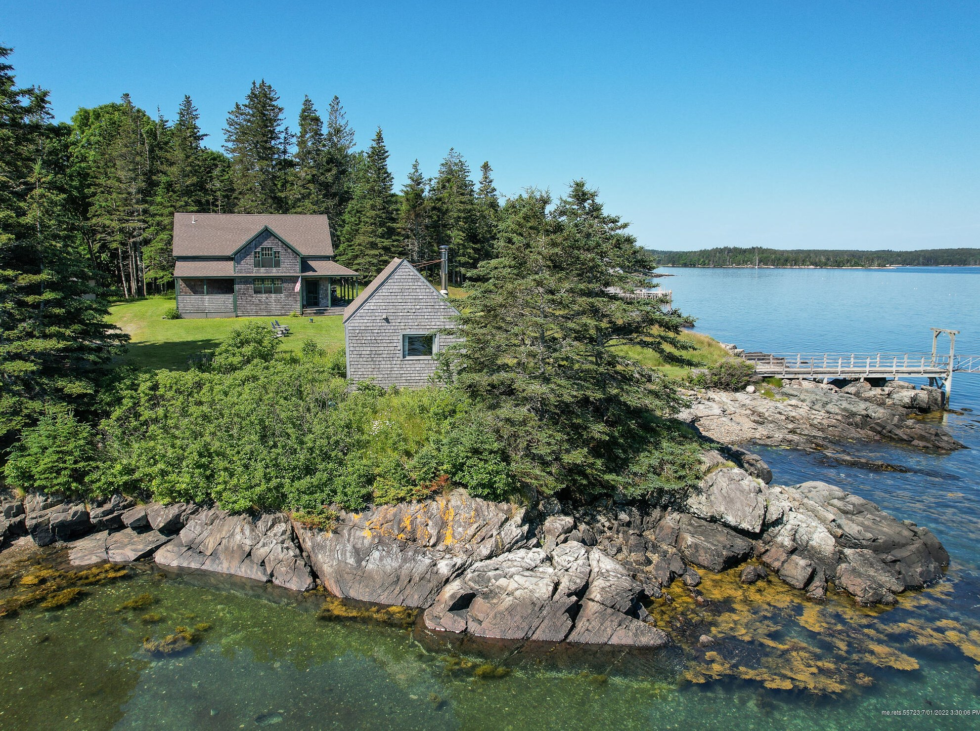 318 Atlantic Rd, Minturn, ME 04685