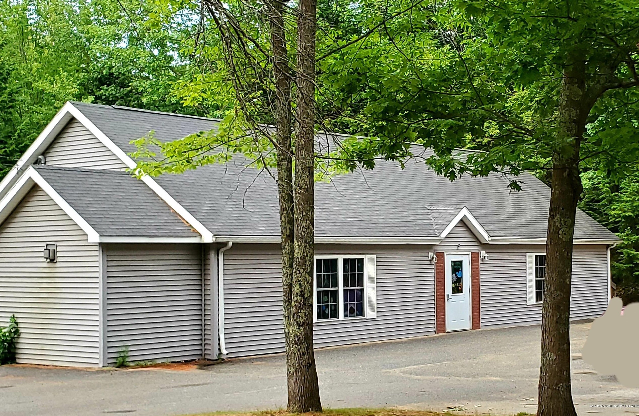 820 Sawyer Rd, Greene, ME 04236