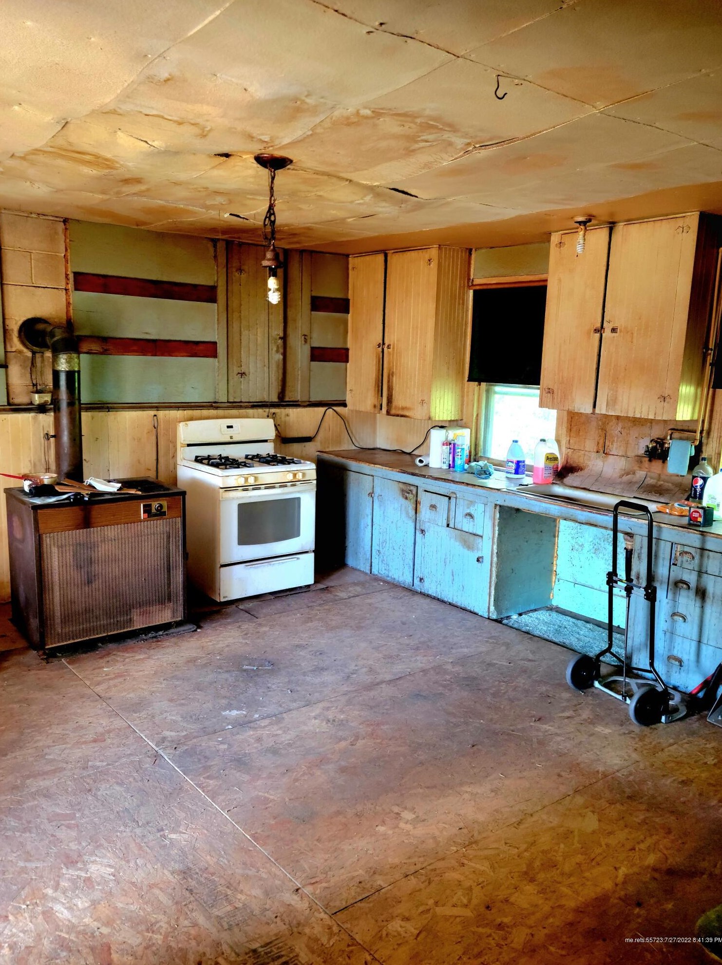 640 Airline Rd, Waltham, ME 04605