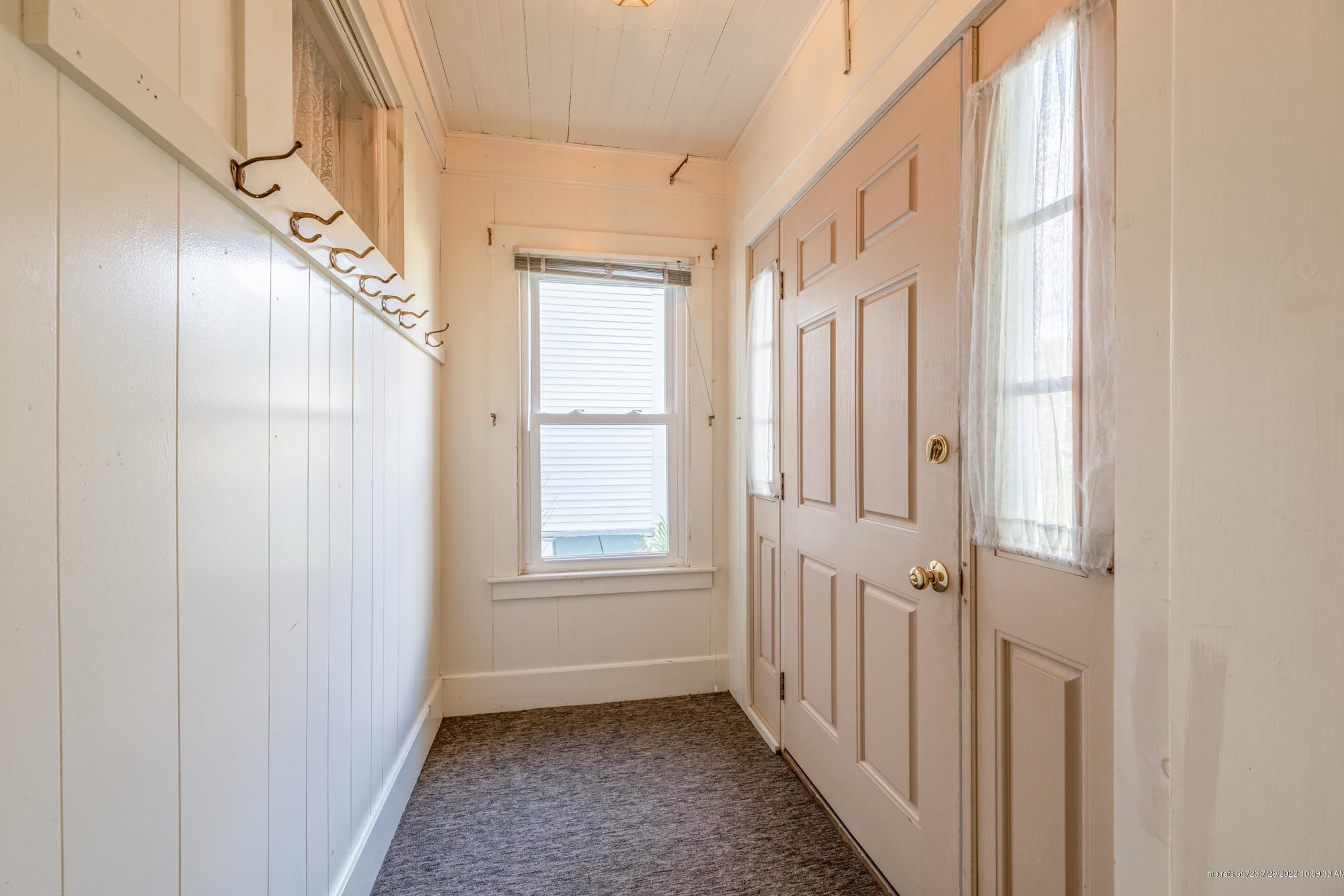 876 Main St, Sebec ME  04426-1029 exterior