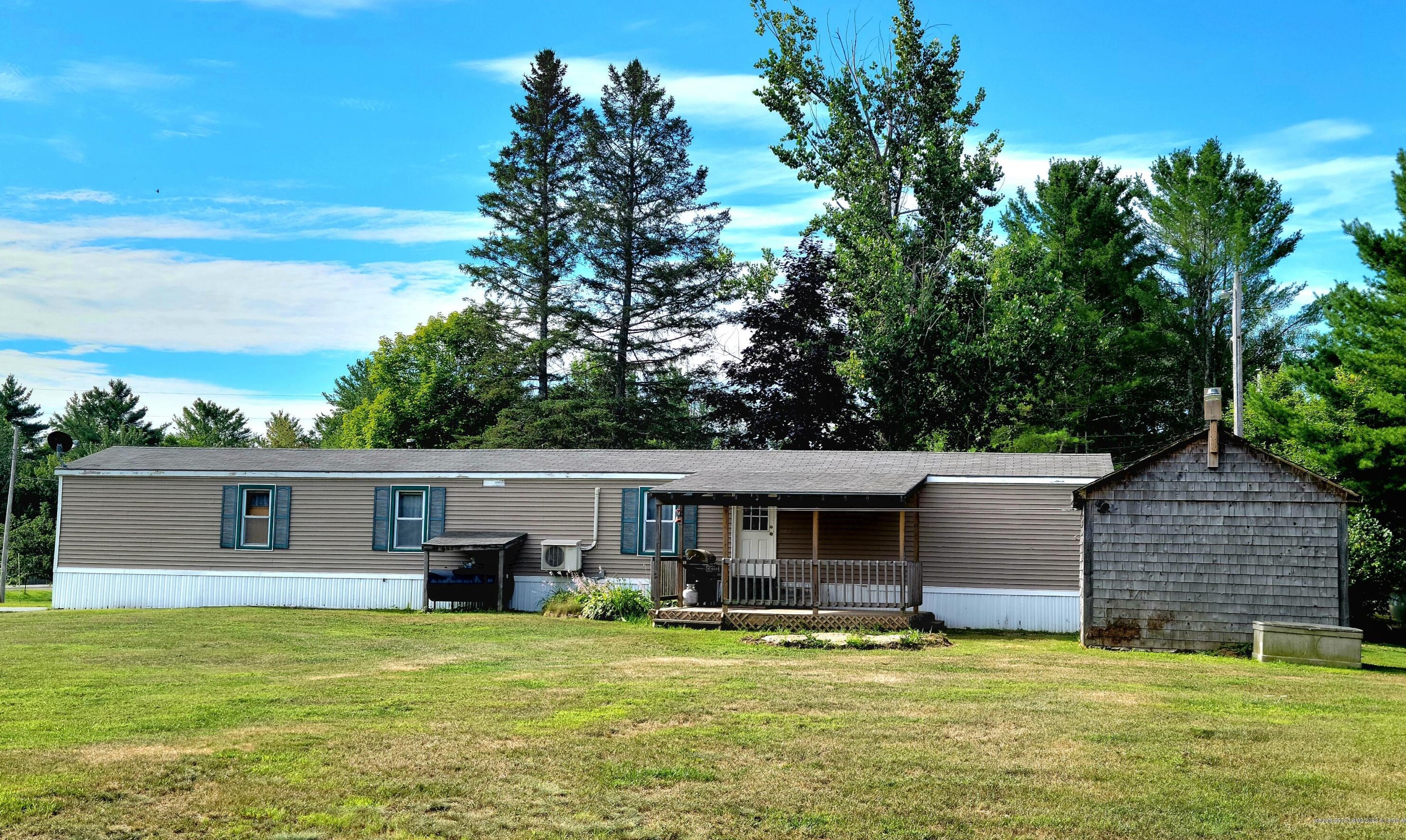 17 Old County Rd, Etna, ME 04434-3800