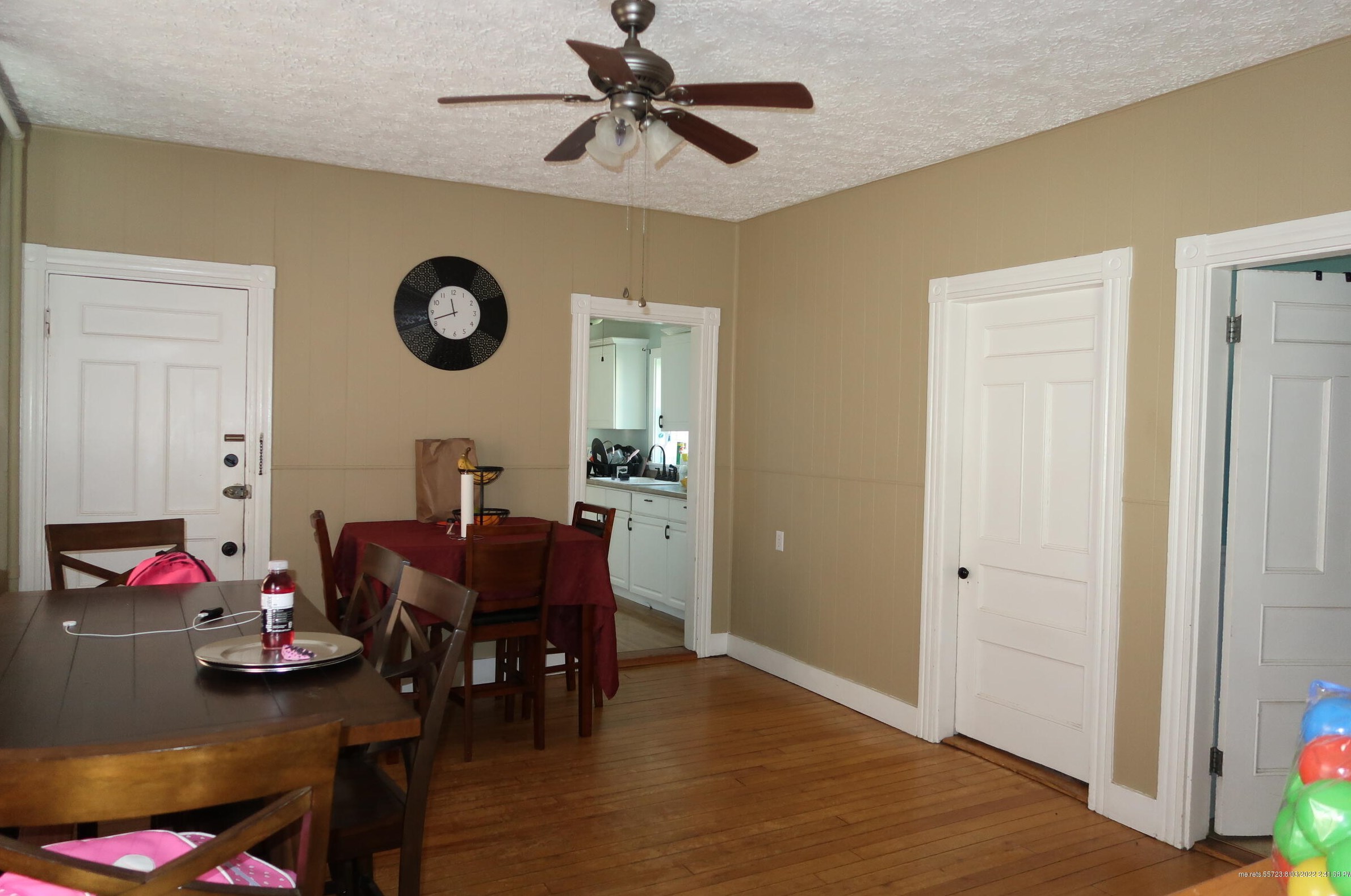 70 Winter St, Auburn ME 04210-5183 exterior