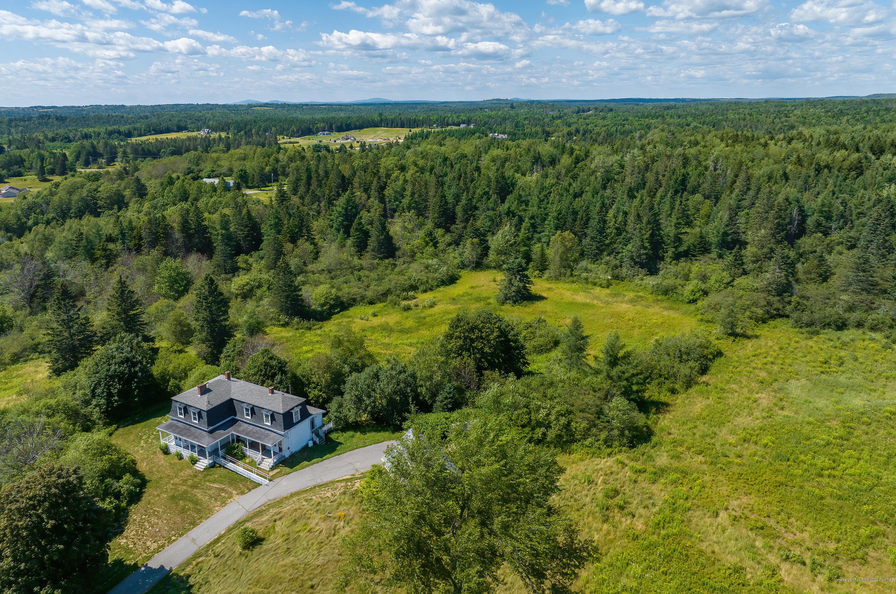 898 Us Hwy 1, Columbia, ME 04623