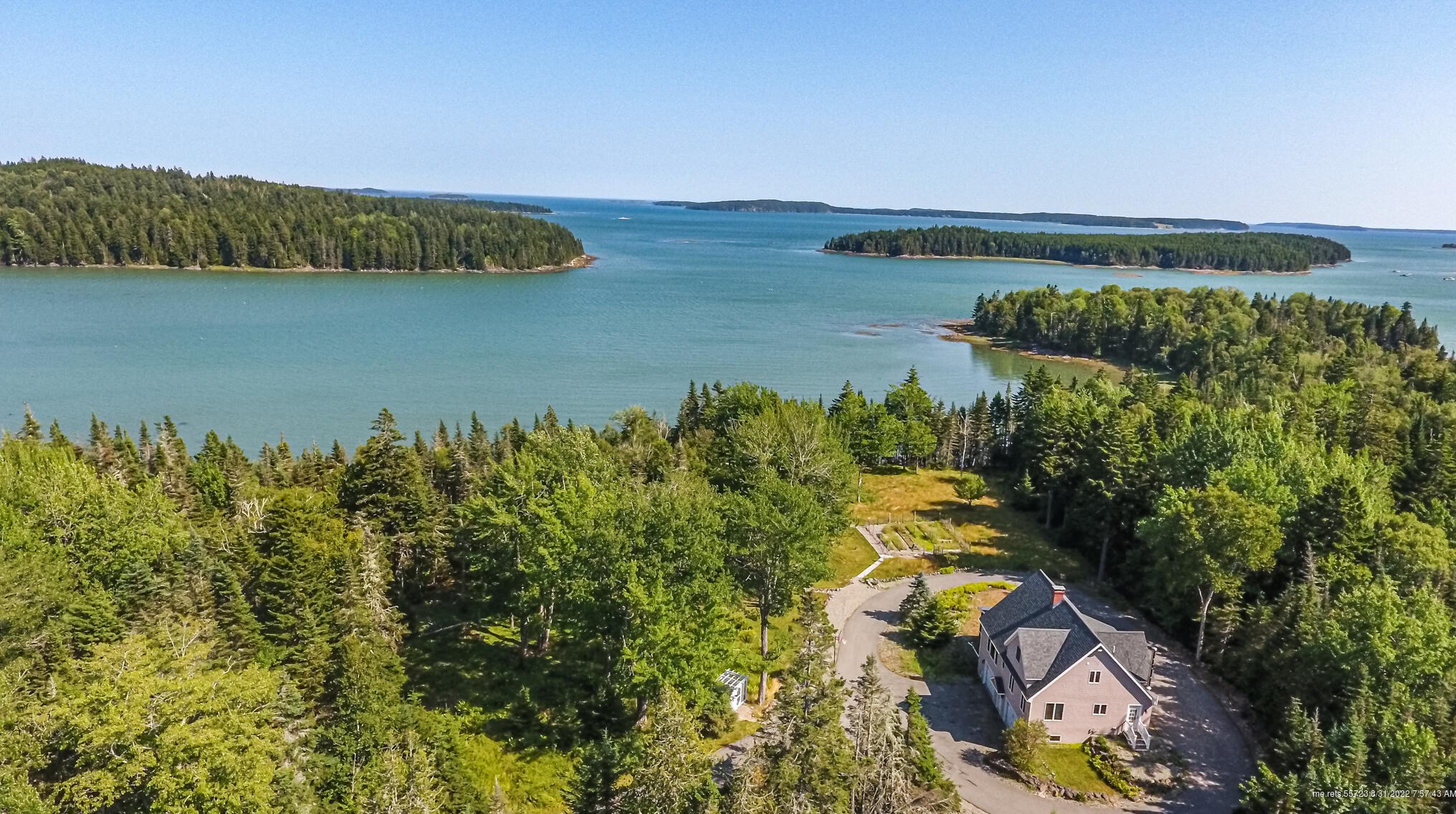 82 Ocean View Rd, Jonesboro, ME 04648