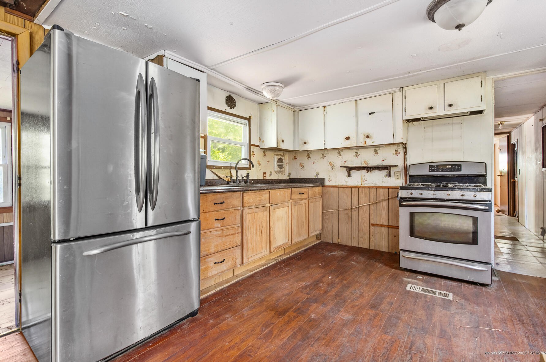 406 School St, Berwick, ME 03901