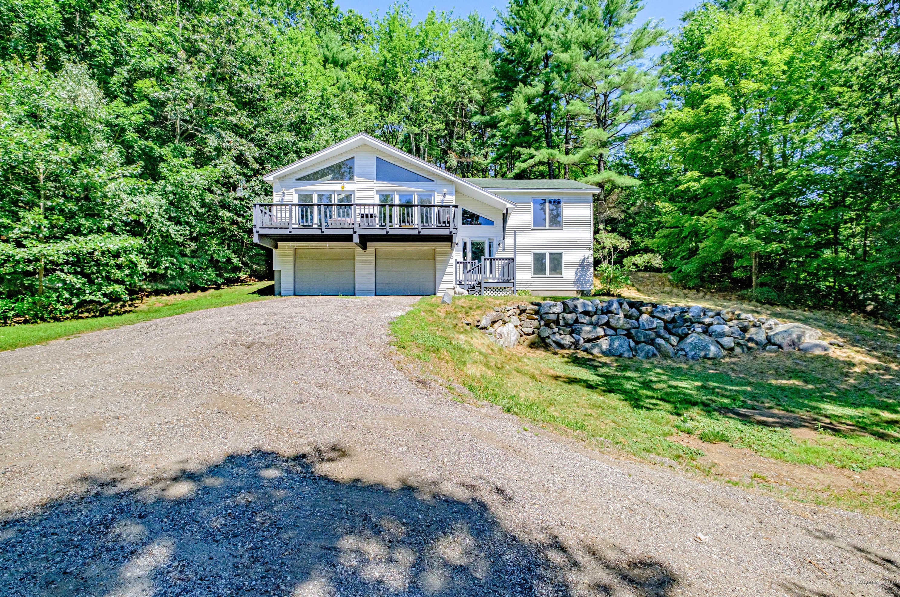 39 Brackett Rd, New Gloucester, ME 04260-2607