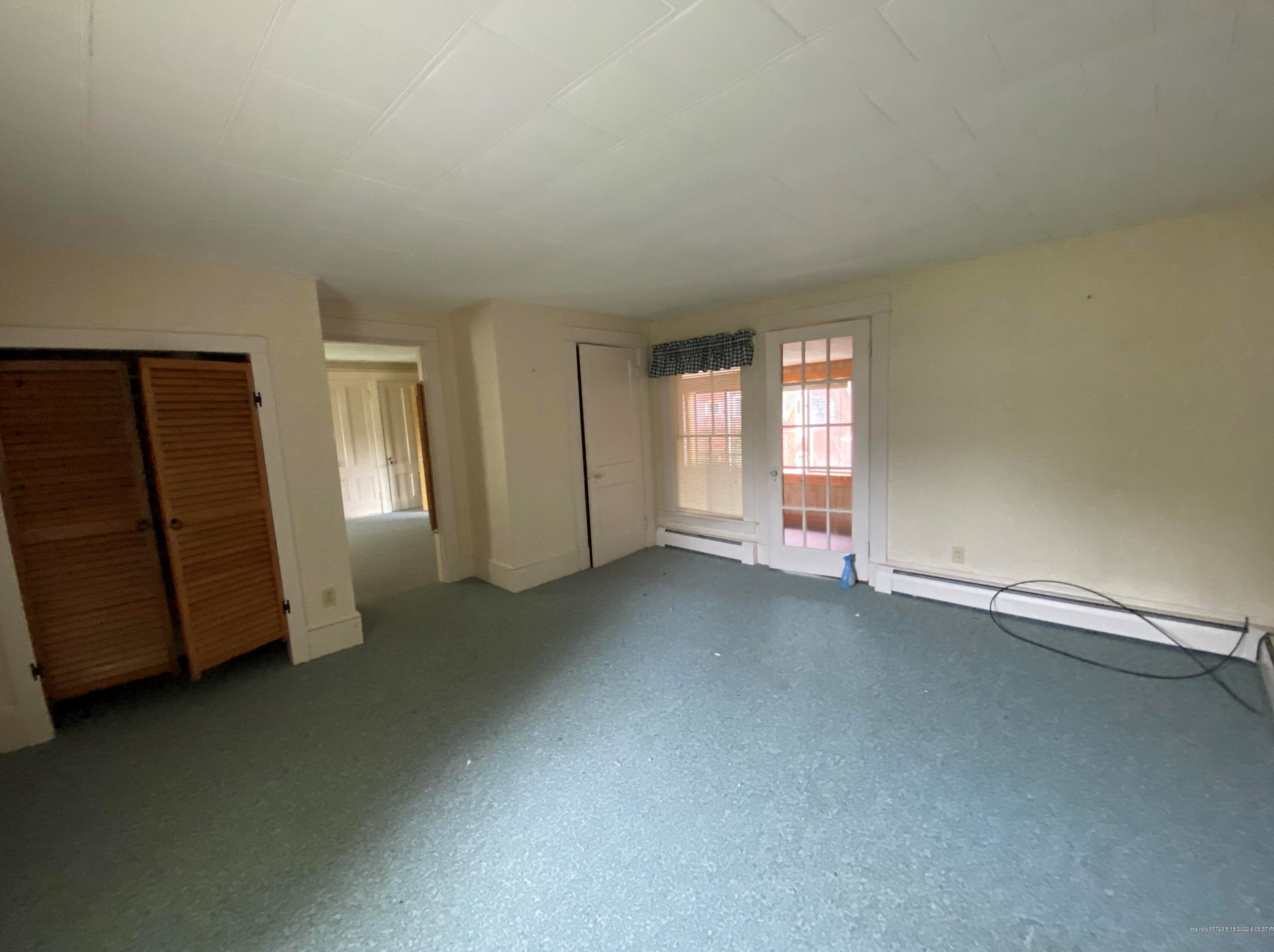 7 Winter St, Houlton ME  04730-2108 exterior