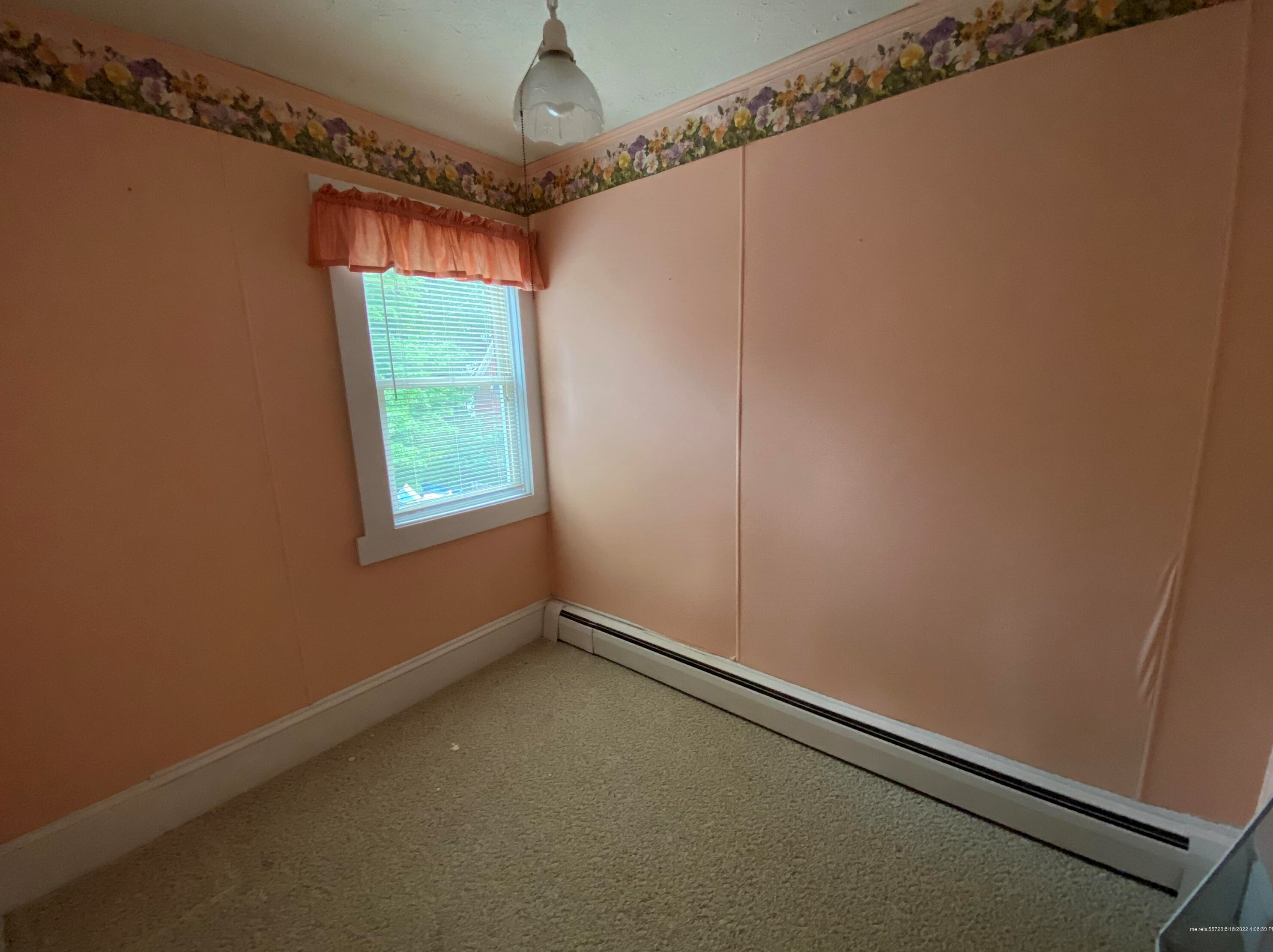 7 Winter St, Houlton ME  04730-2108 exterior