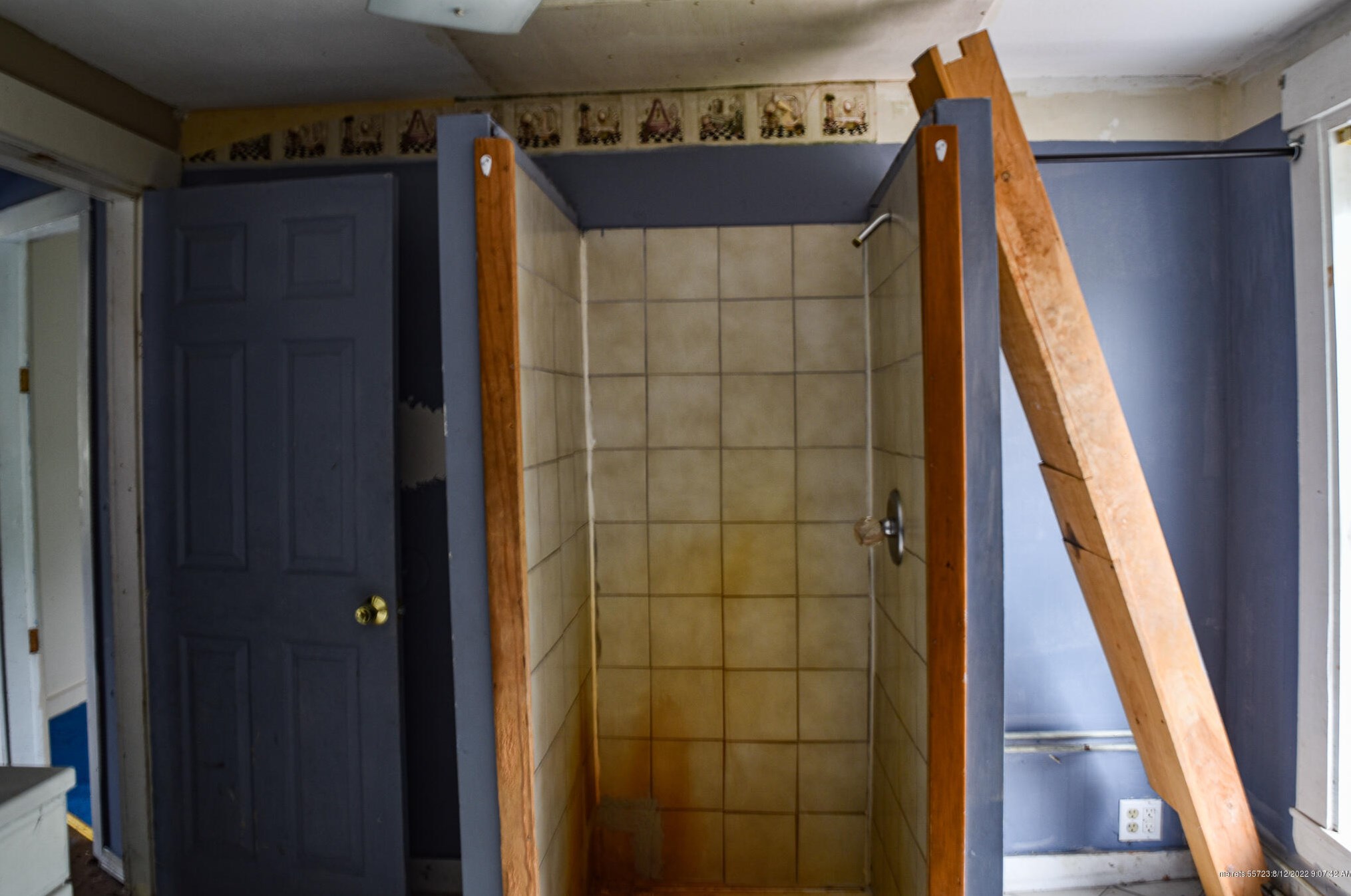 114 Main St, Peru ME  04290-3018 exterior