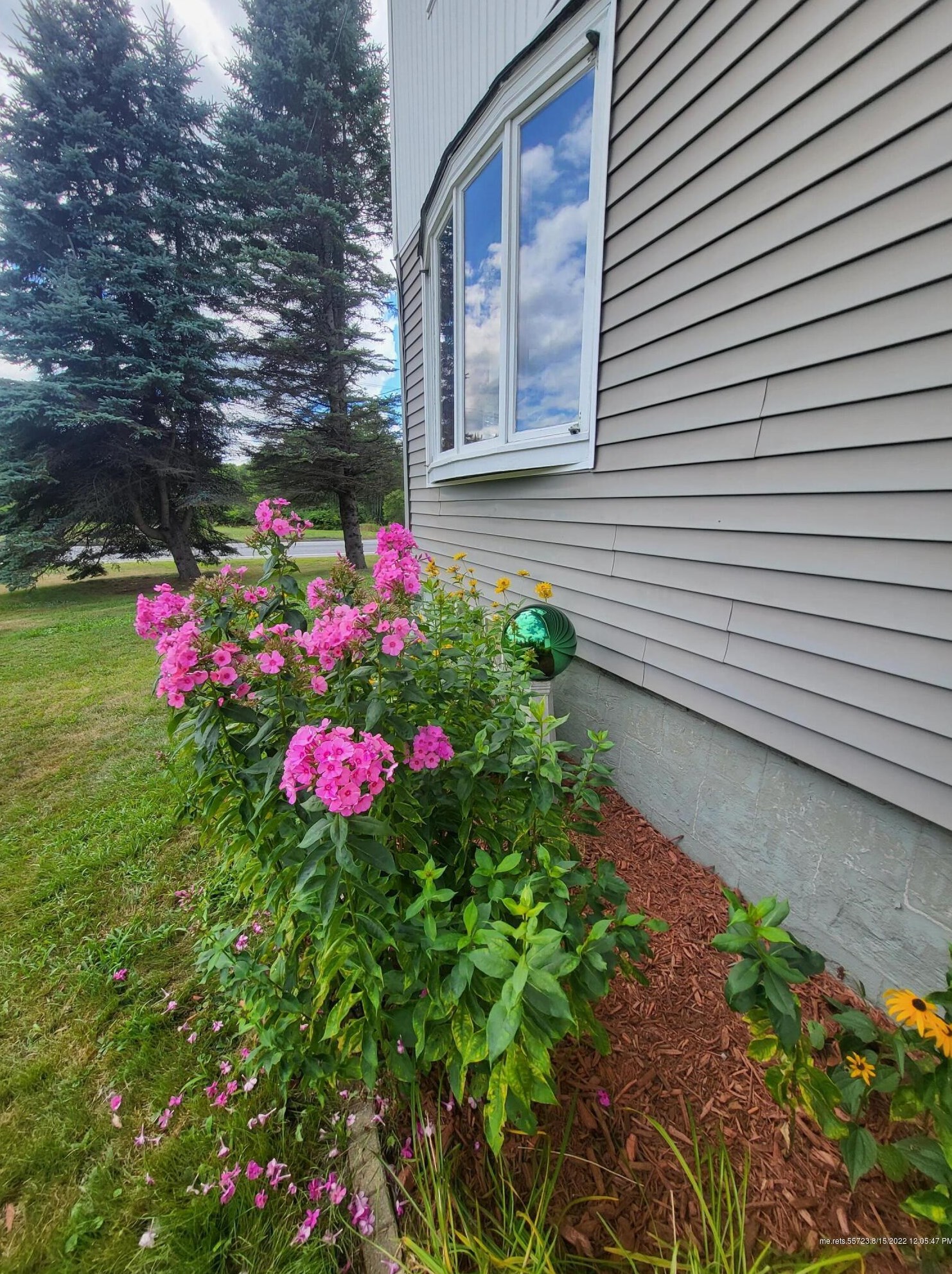 37 Lakewood Rd, Madison, ME 04950