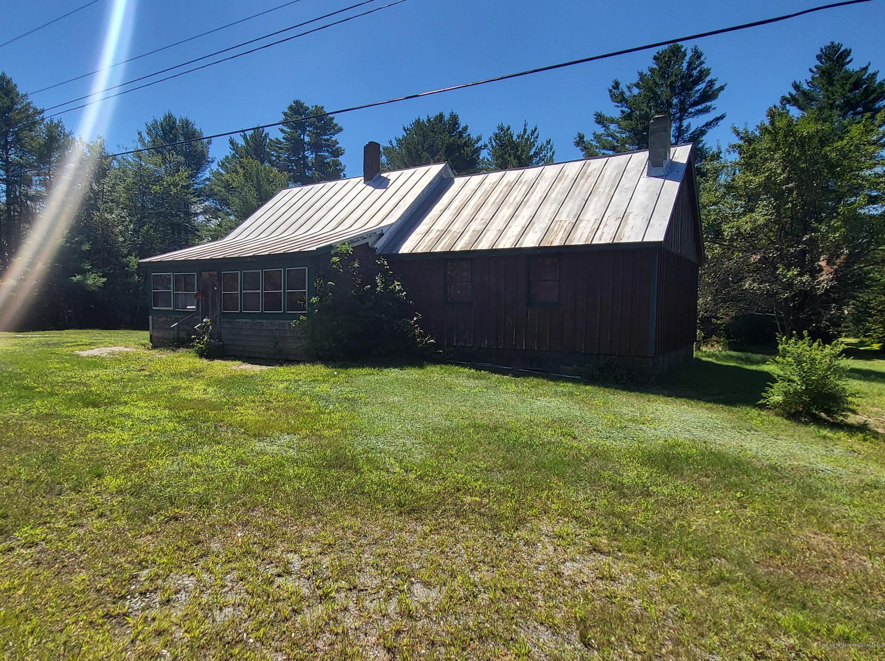 793 S Main St, Solon, ME 04979