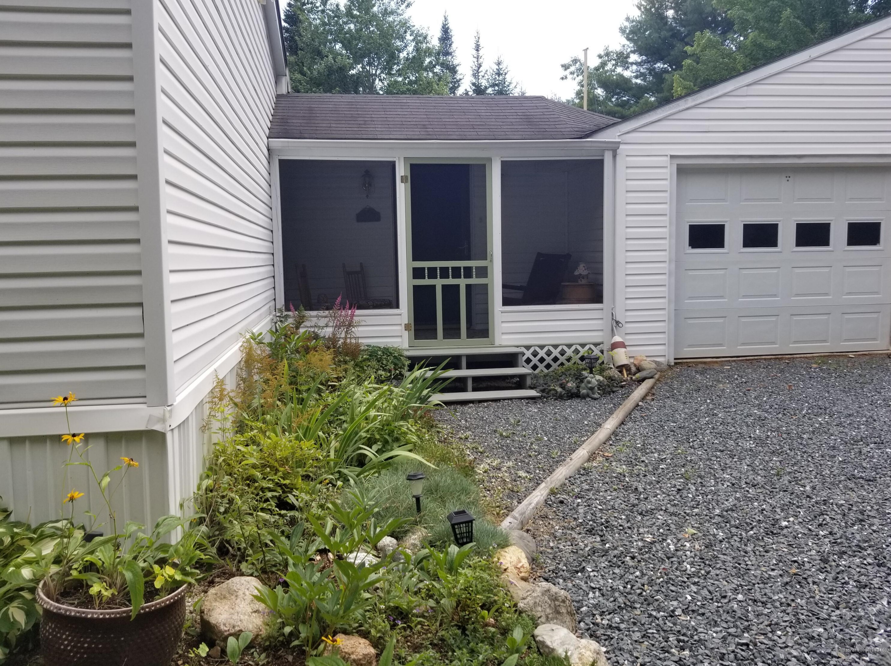 69 Donnell Pond Rd, Franklin, ME 04634