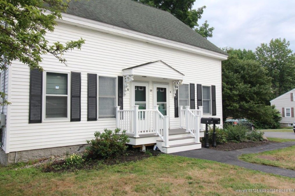 57 Hill St, Saco, ME 04072-3224