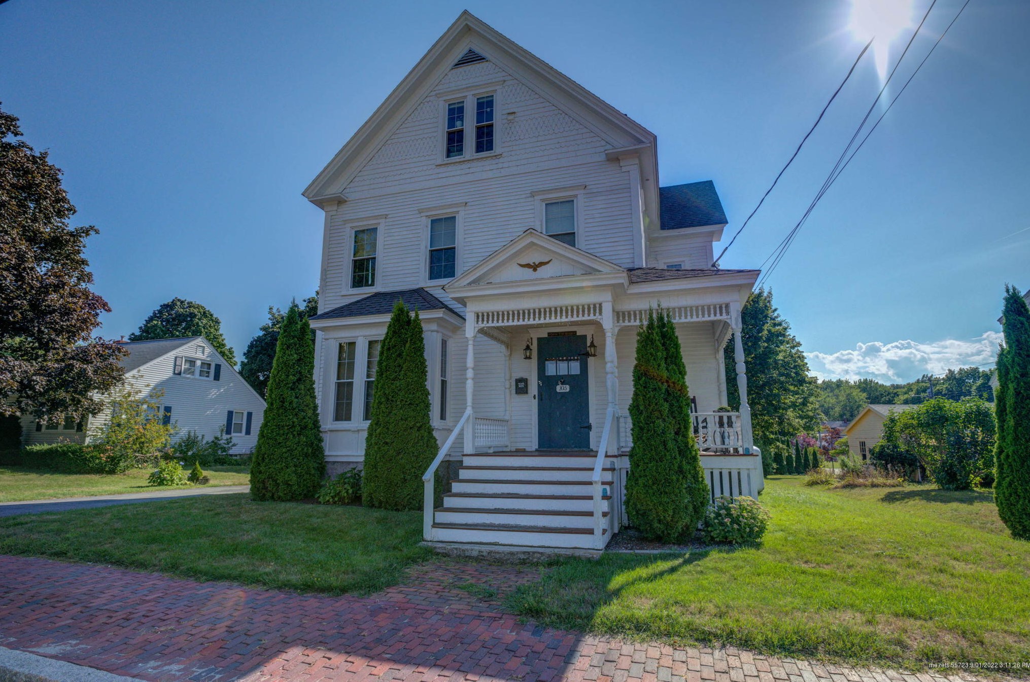 205 Beach St, Saco, ME 04072 exterior