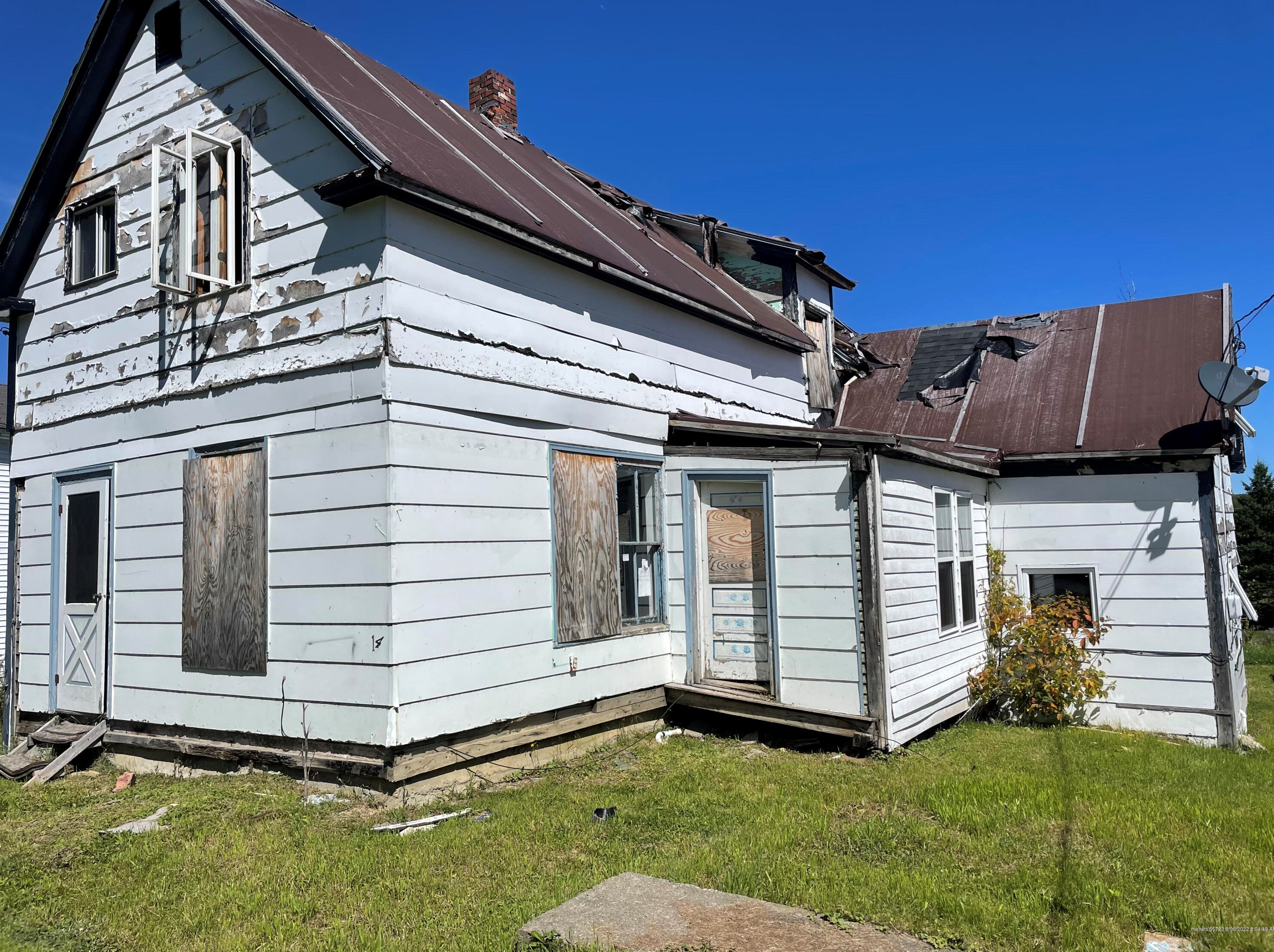 14 Richard St, Fort Fairfield, ME 04742