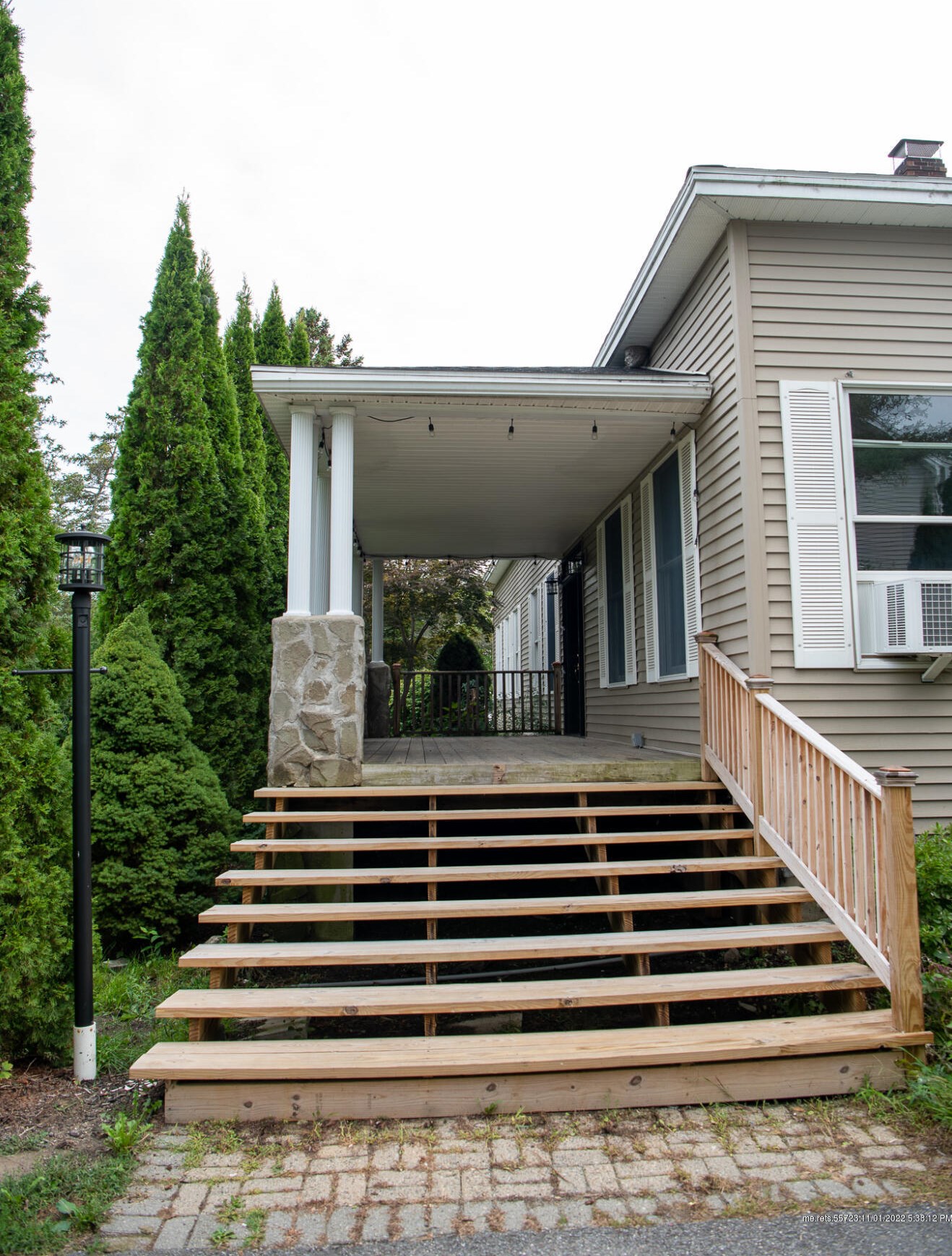 24 Kira Dr, Bangor, ME 04401-4233