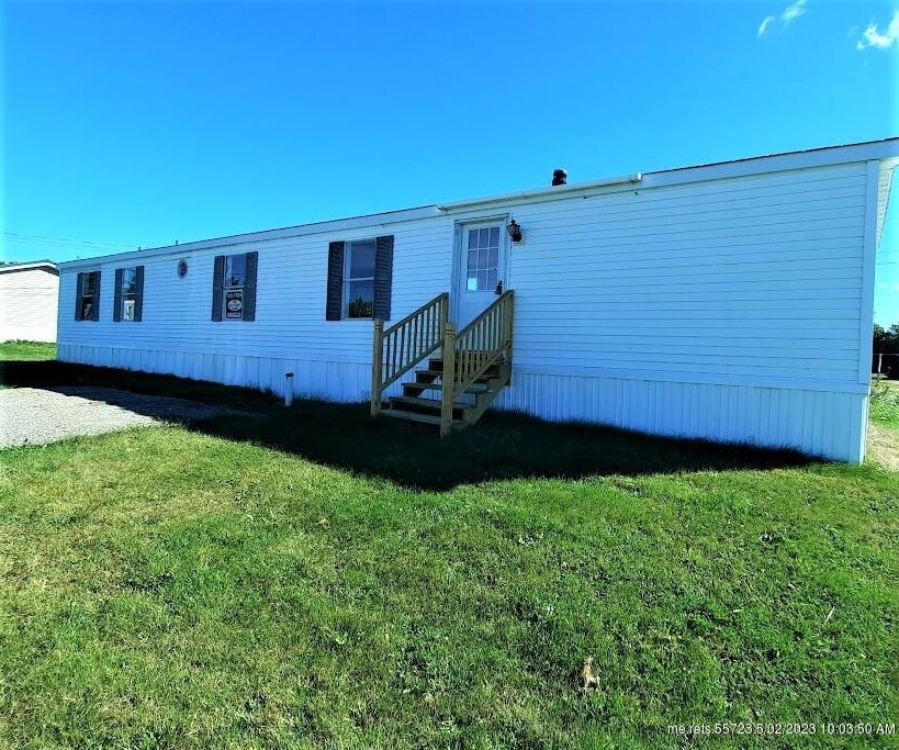 126 D St, Pittsfield, ME 04967