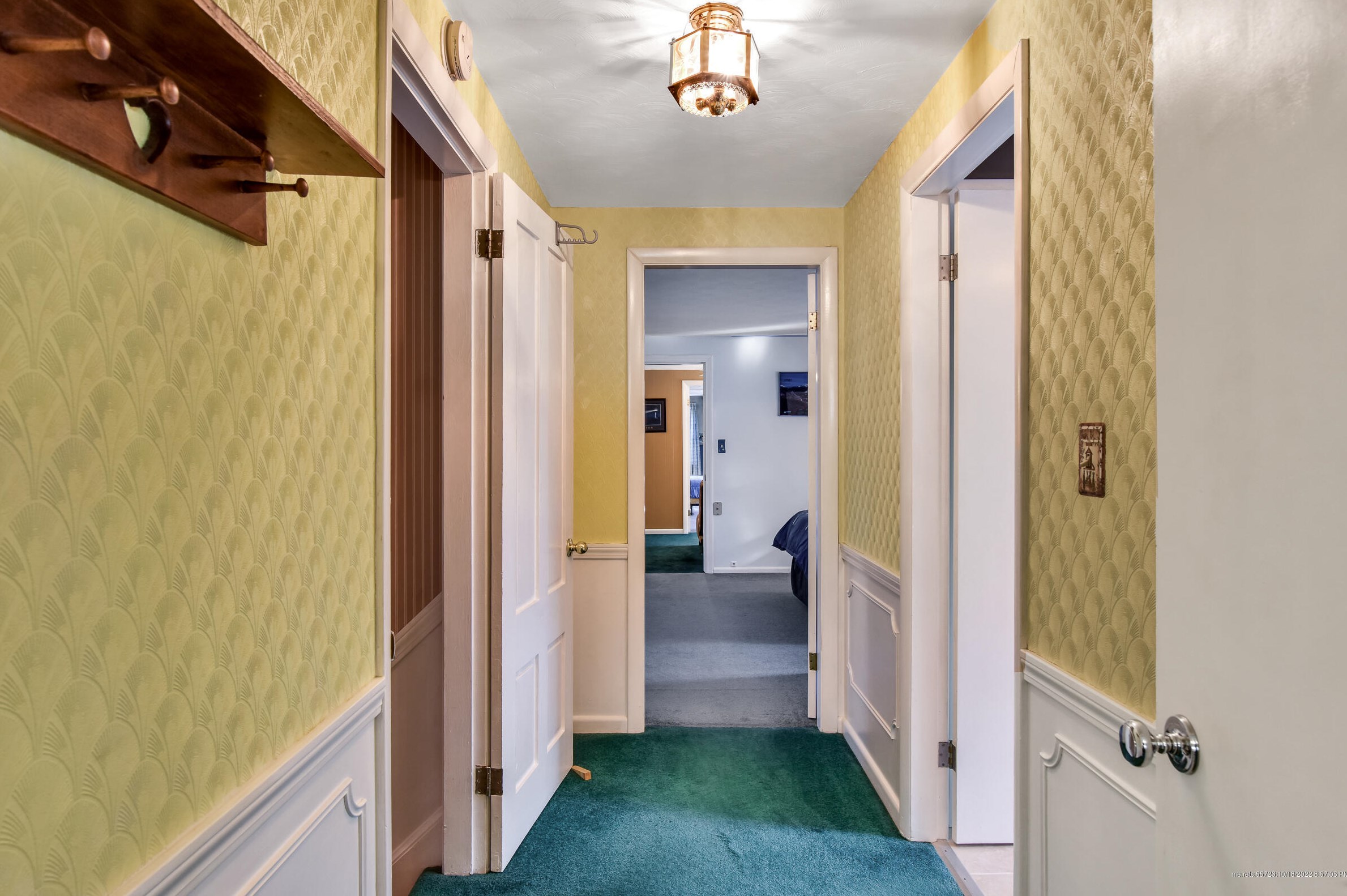 11 Robert St, Waterville ME  04901-7238 exterior