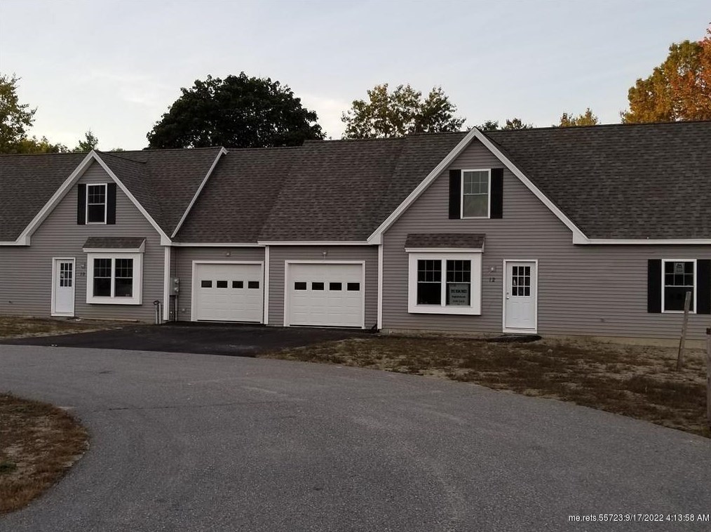 12 Pebble Ln, Sanford, ME 04073 exterior