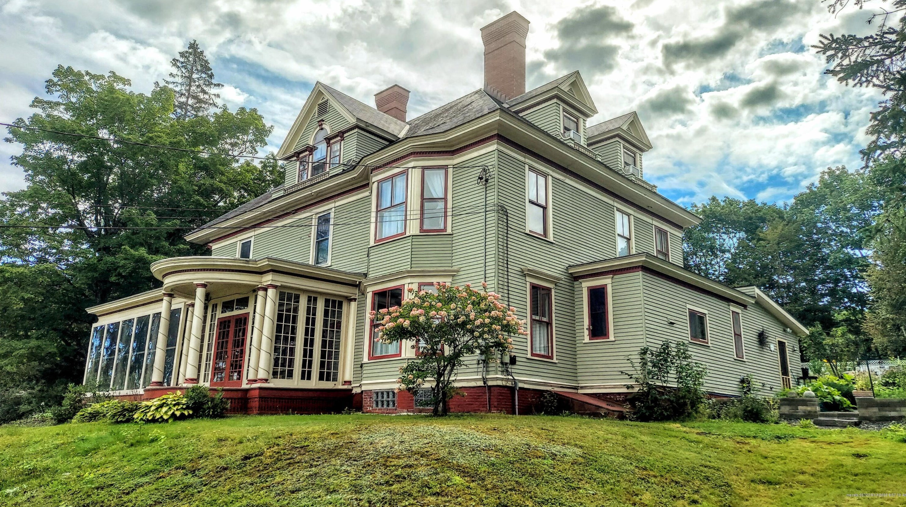 24 Elm St, Elliottsville Township, ME 04443
