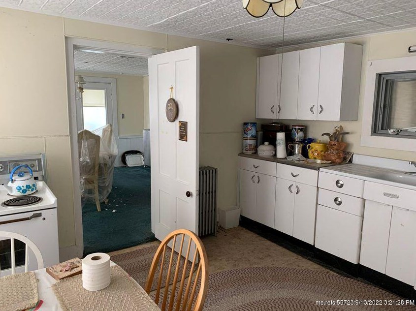 58 Free St, Ripley ME  04930-1339 exterior