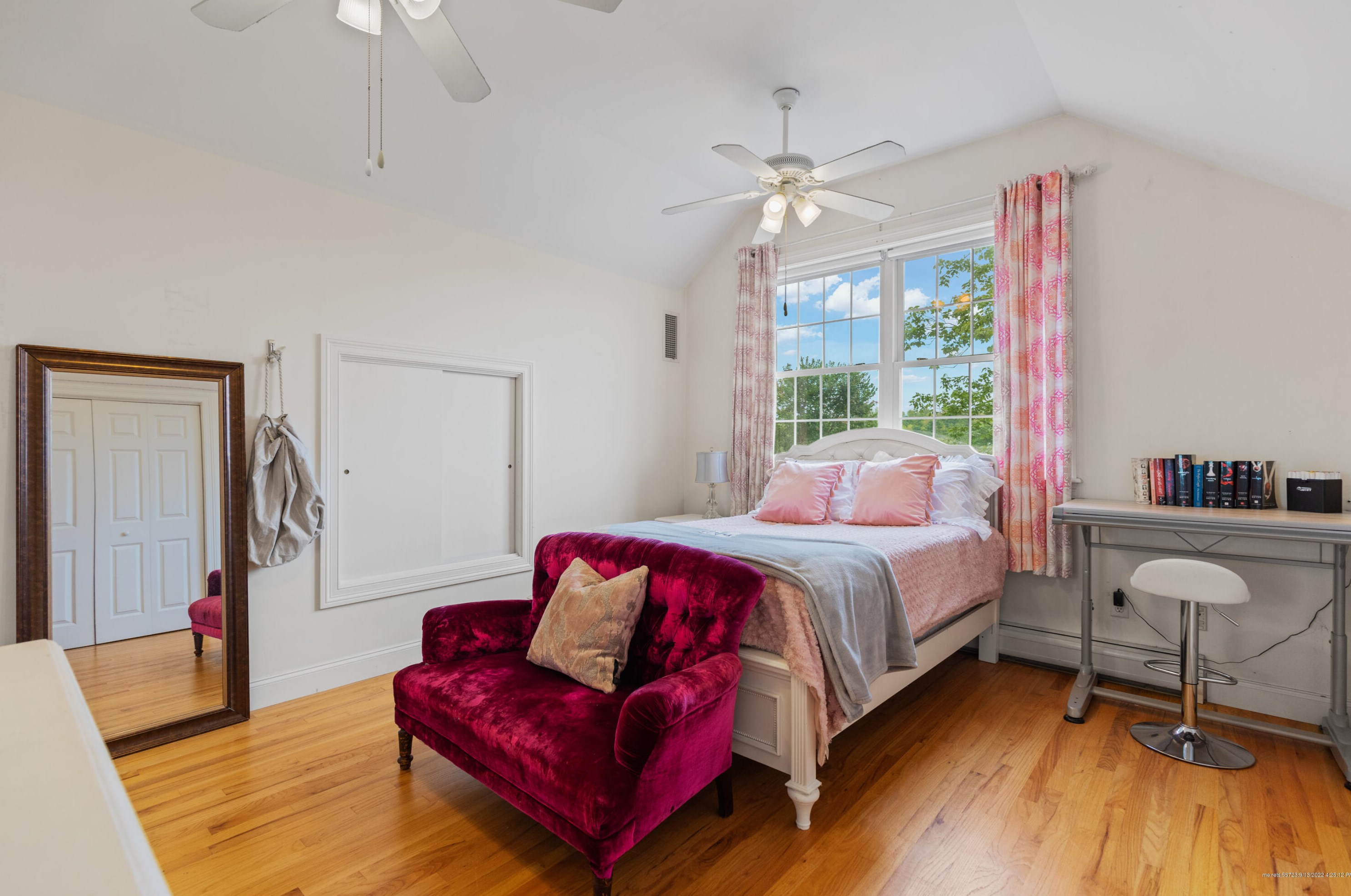 7 Carol Dr, Windham ME 04062-3325 exterior