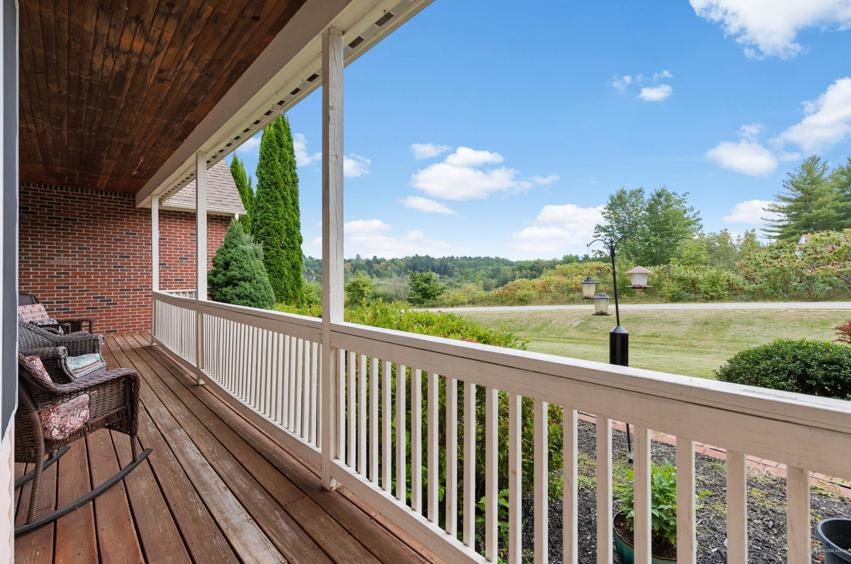 7 Carol Dr, Windham ME 04062-3325 exterior
