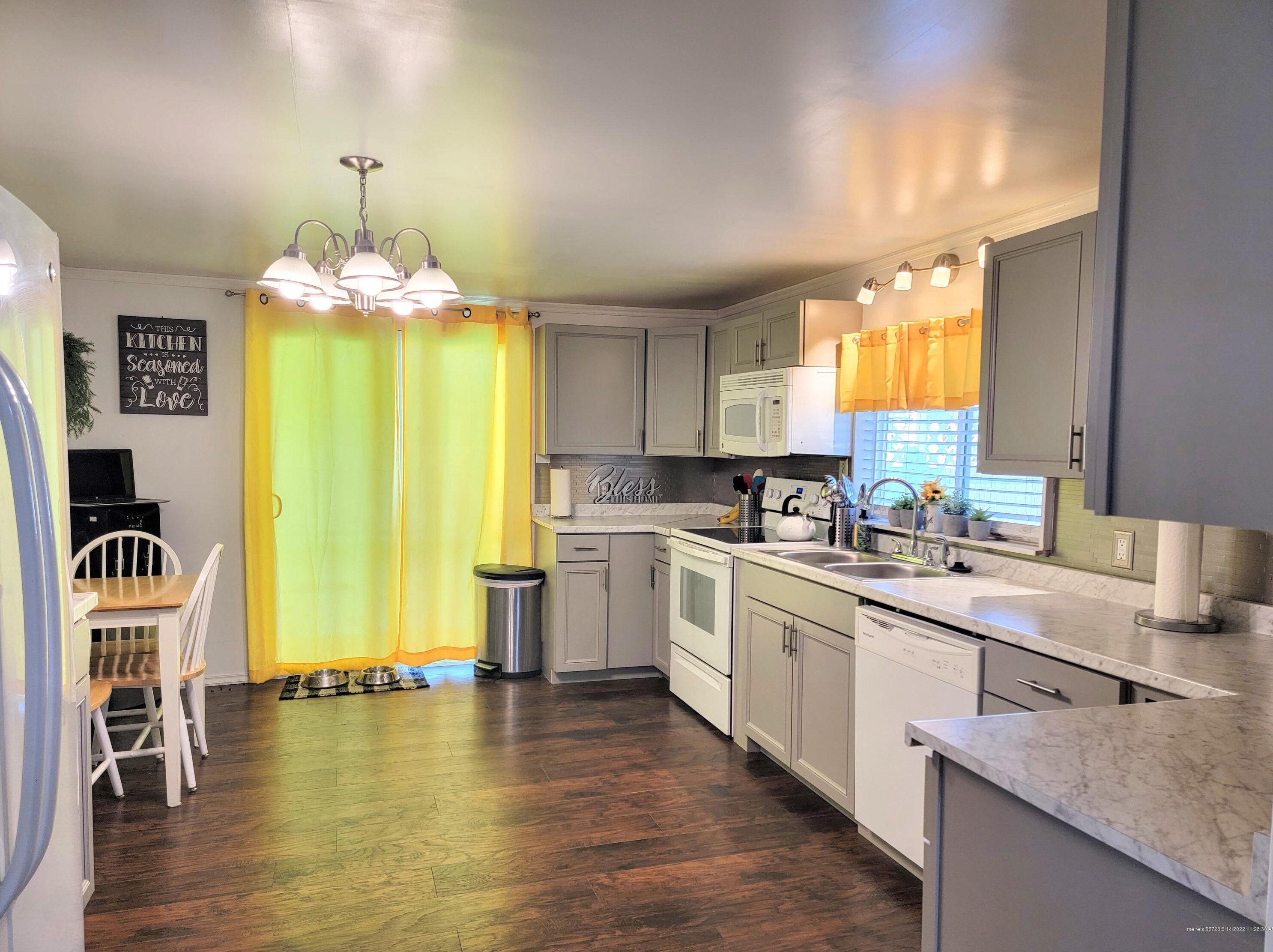 37 Davis St, Brownville, ME 04414-3714