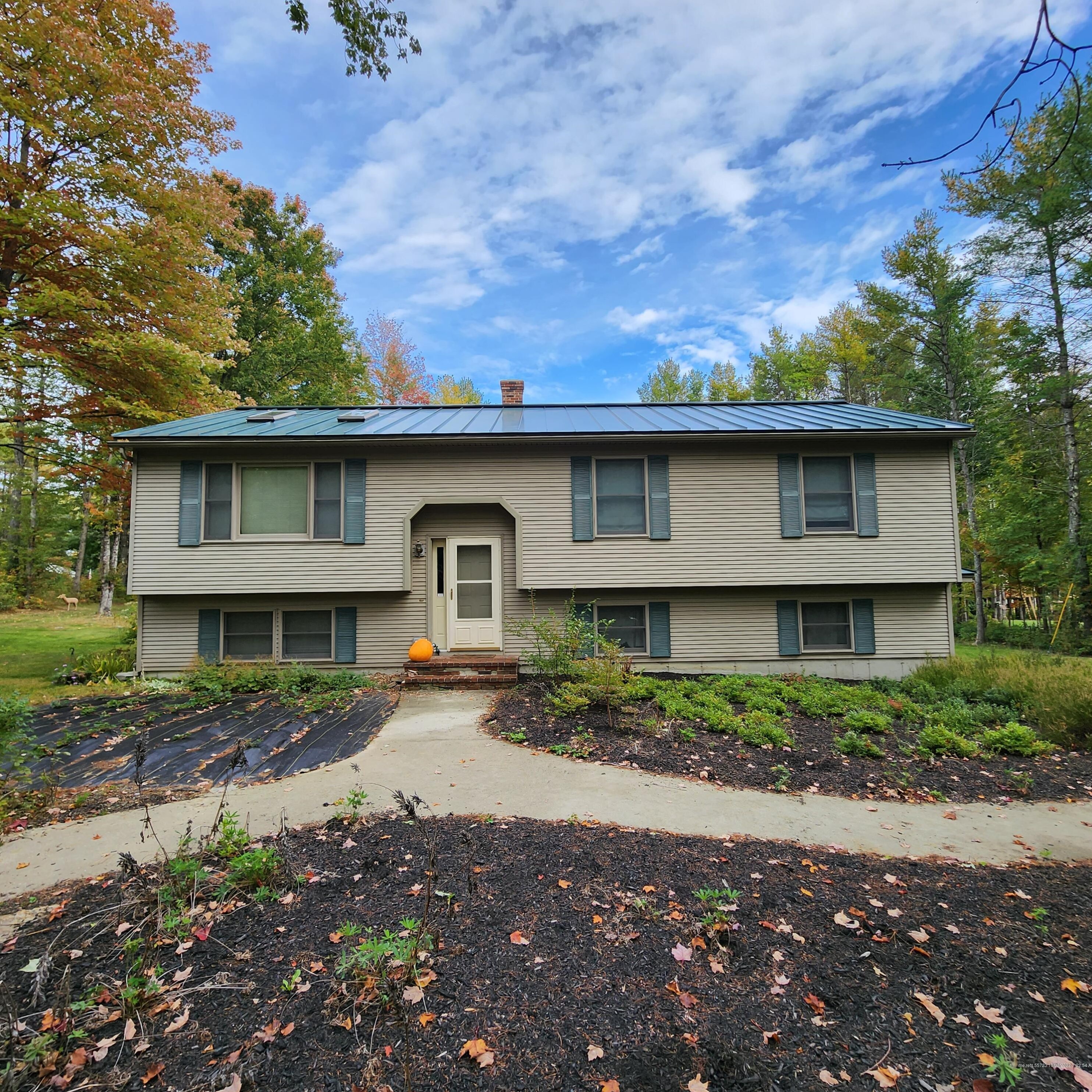 61 Town Farm Rd, Rome, ME 04963